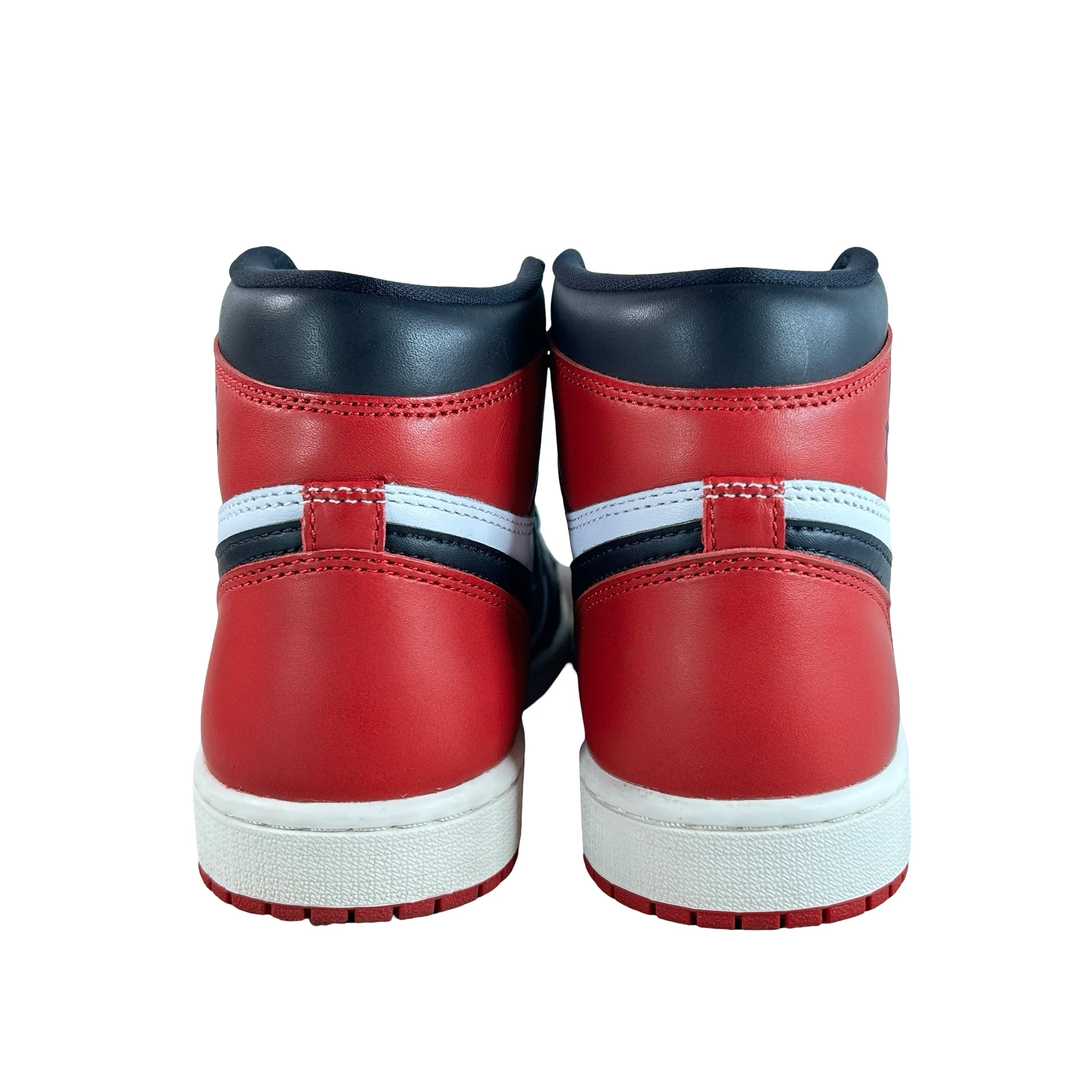 DZ5485 106 Jordan 1 Retro High OG Black Toe Reimagined [USED] - 7.5 M (Used3) - Image 3