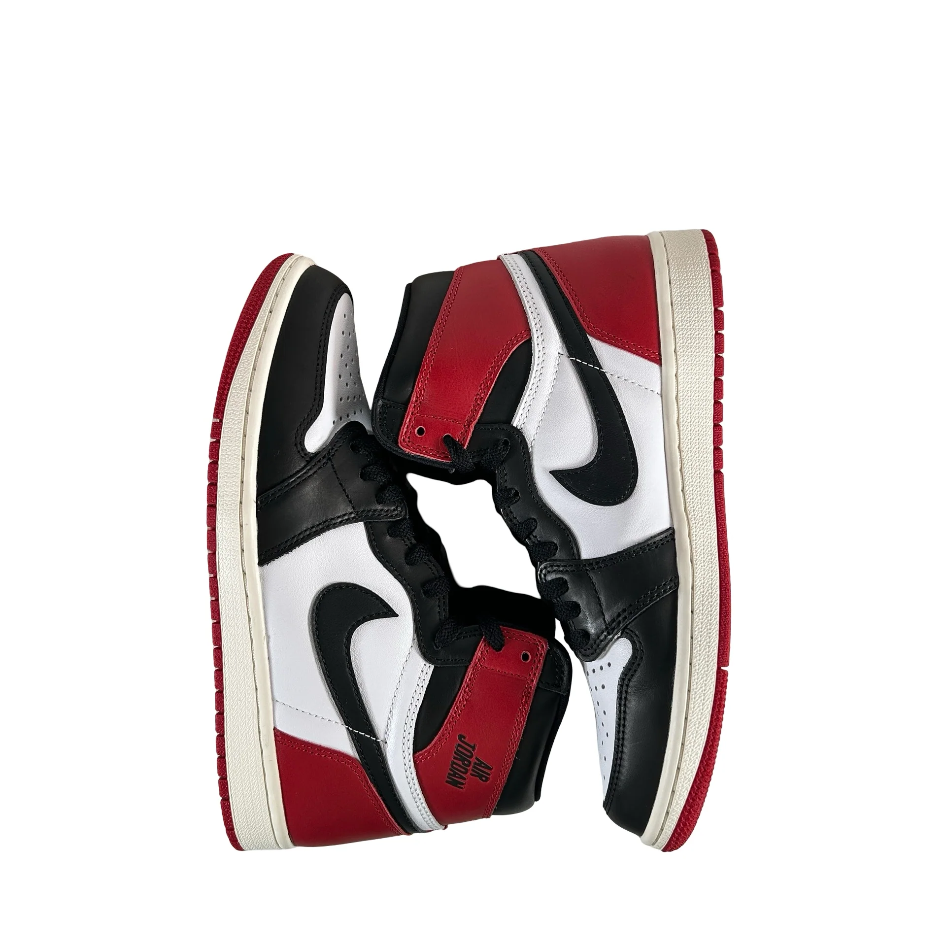 DZ5485 106 Jordan 1 Retro High OG Black Toe Reimagined [USED] - 8 M (Used6) - Image 4