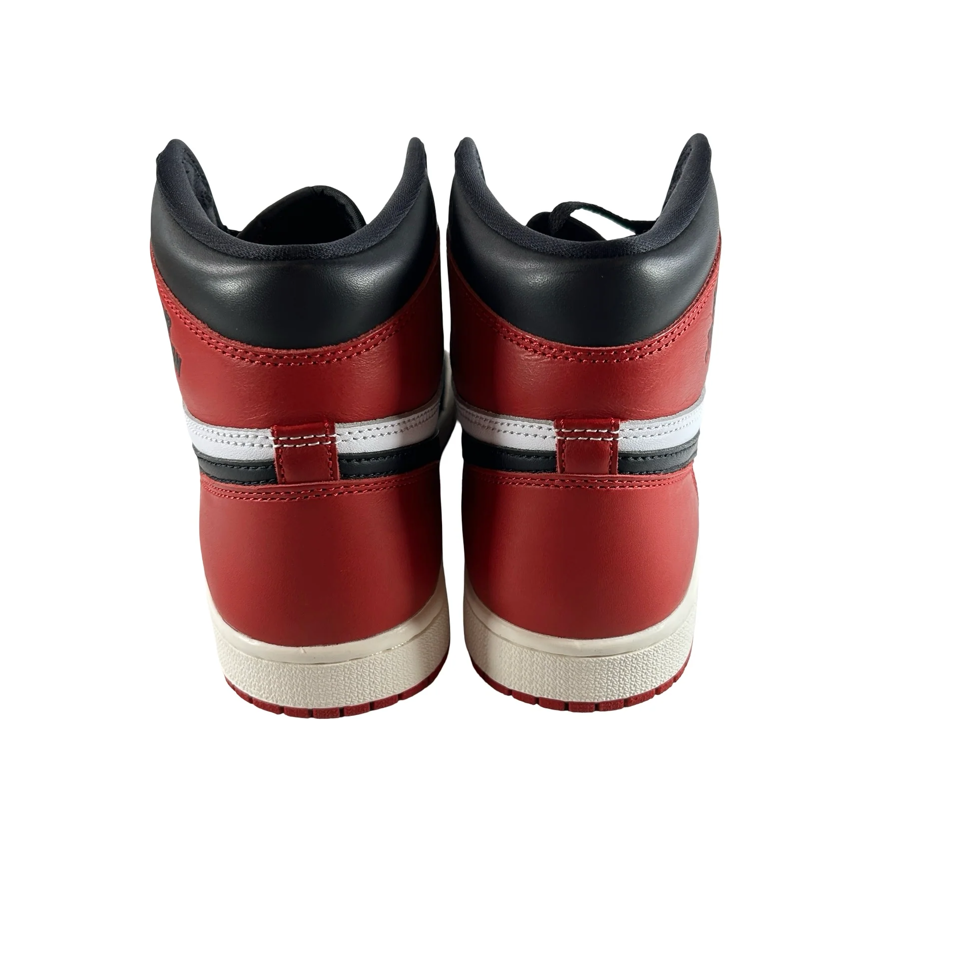 DZ5485 106 Jordan 1 Retro High OG Black Toe Reimagined [USED] - 8 M (Used7) - Image 3