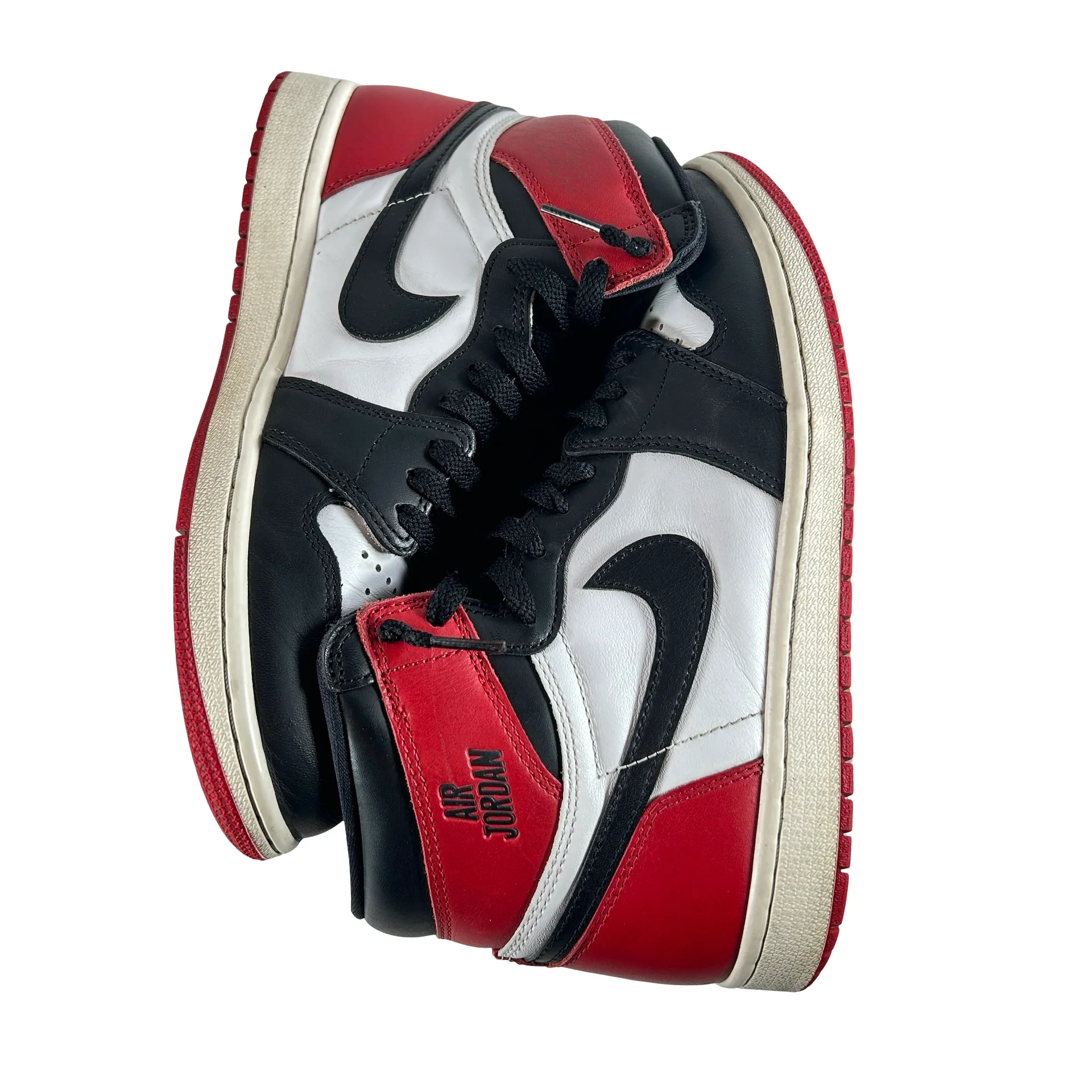 DZ5485 106 Jordan 1 Retro High OG Black Toe Reimagined [USED] - 8 M (Used8) - Image 5