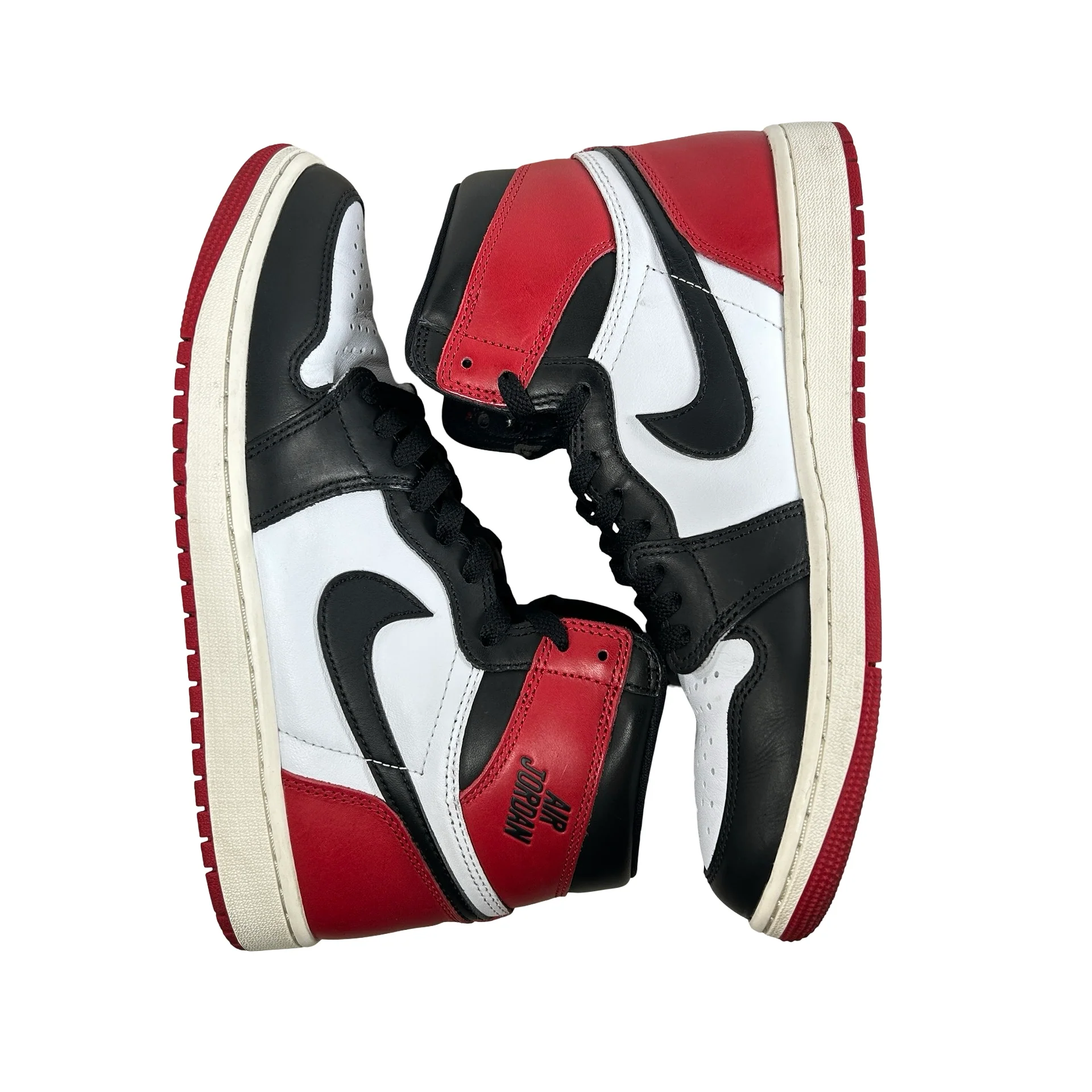 DZ5485 106 Jordan 1 Retro High OG Black Toe Reimagined [USED] - 9.5 M (Used10) - Image 4