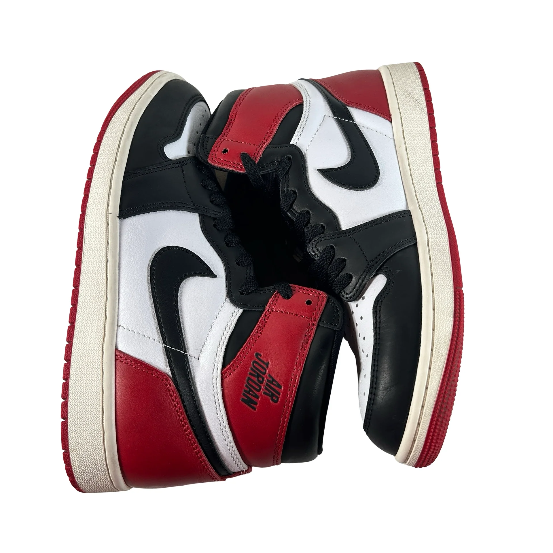 DZ5485 106 Jordan 1 Retro High OG Black Toe Reimagined [USED] - 9.5 M (Used14) - Image 4