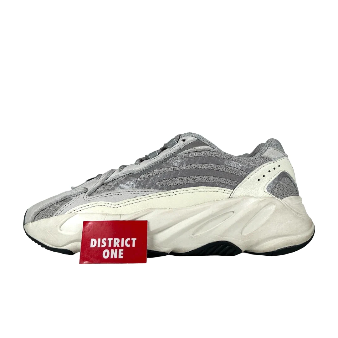 EF2829 Yeezy 700 Static [USED] - 5 M (Used)