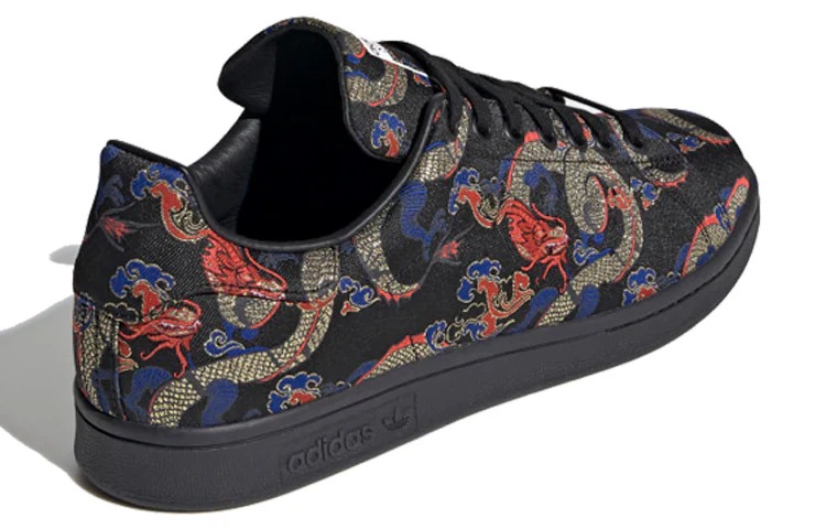 EH2237 adidas Stan Smith Dragon Print - Image 4