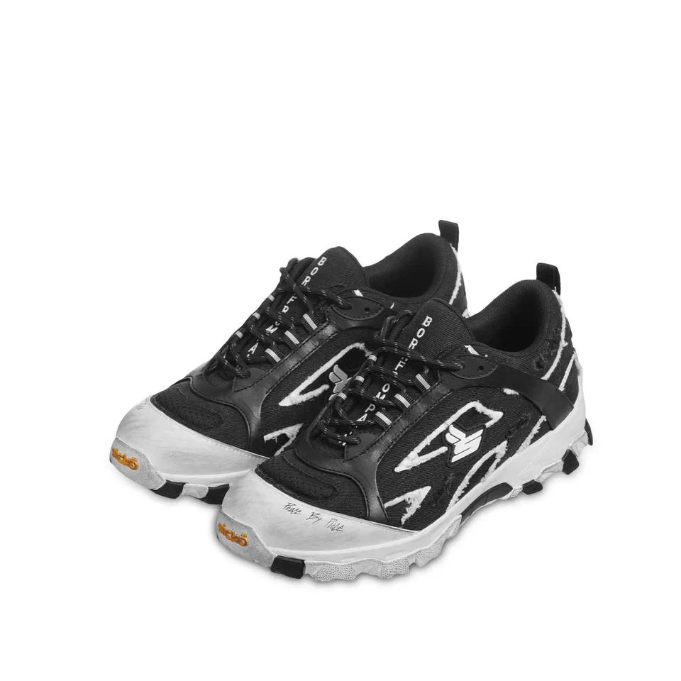F26X104AB Sicko x Vessel Hiking Shoes Black/White - Image 2