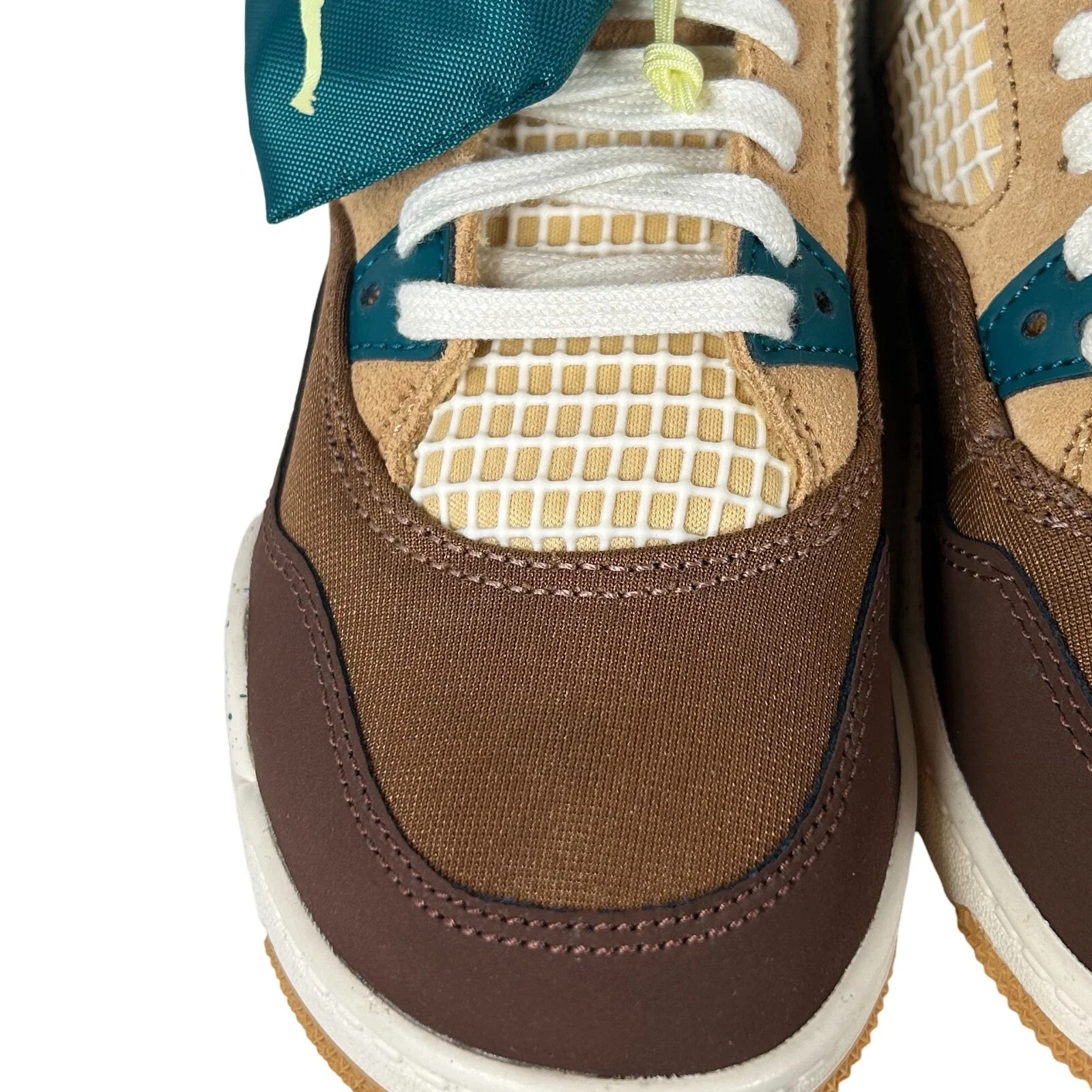 FB2213 200 Jordan 4 Retro Cacao Wow (PS) - 13 C (Mark on Right Toebox) (Damaged Box) - Image 6