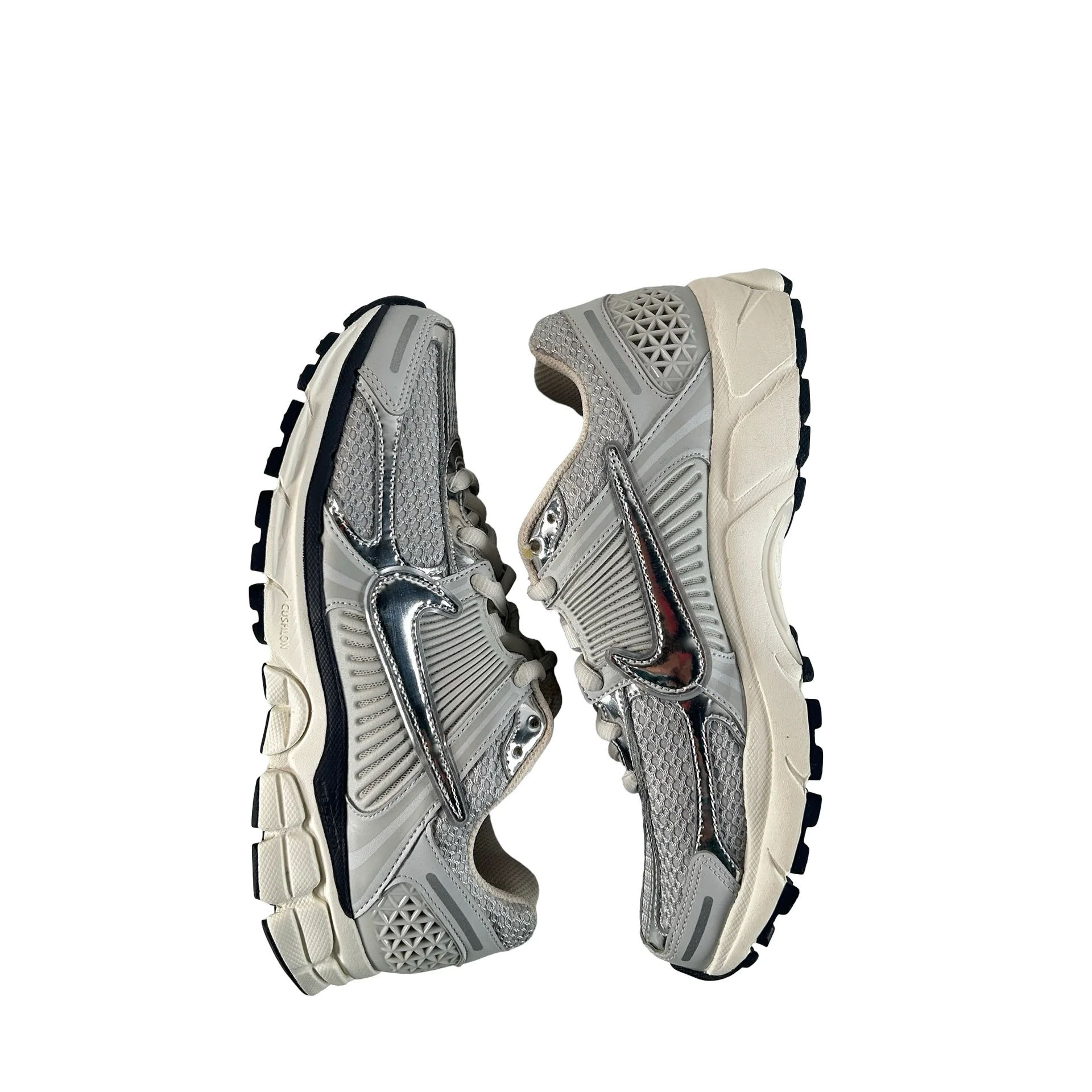 FD0884 025 Nike Zoom Vomero 5 Photon Dust Metallic Silver W [USED] - 10 W (Used2) - Image 4