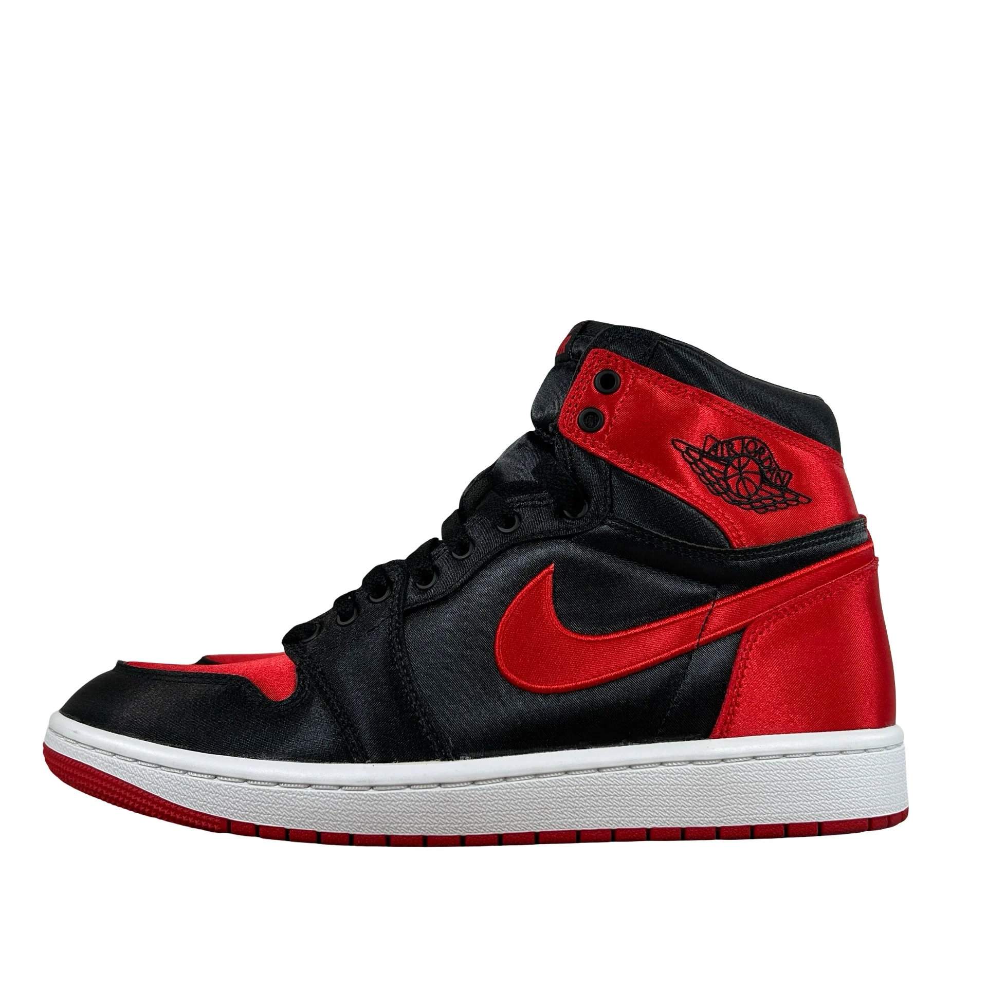 FD4810 061 Jordan 1 Retro High OG Satin Bred [USED] - 10.5 W (Used)