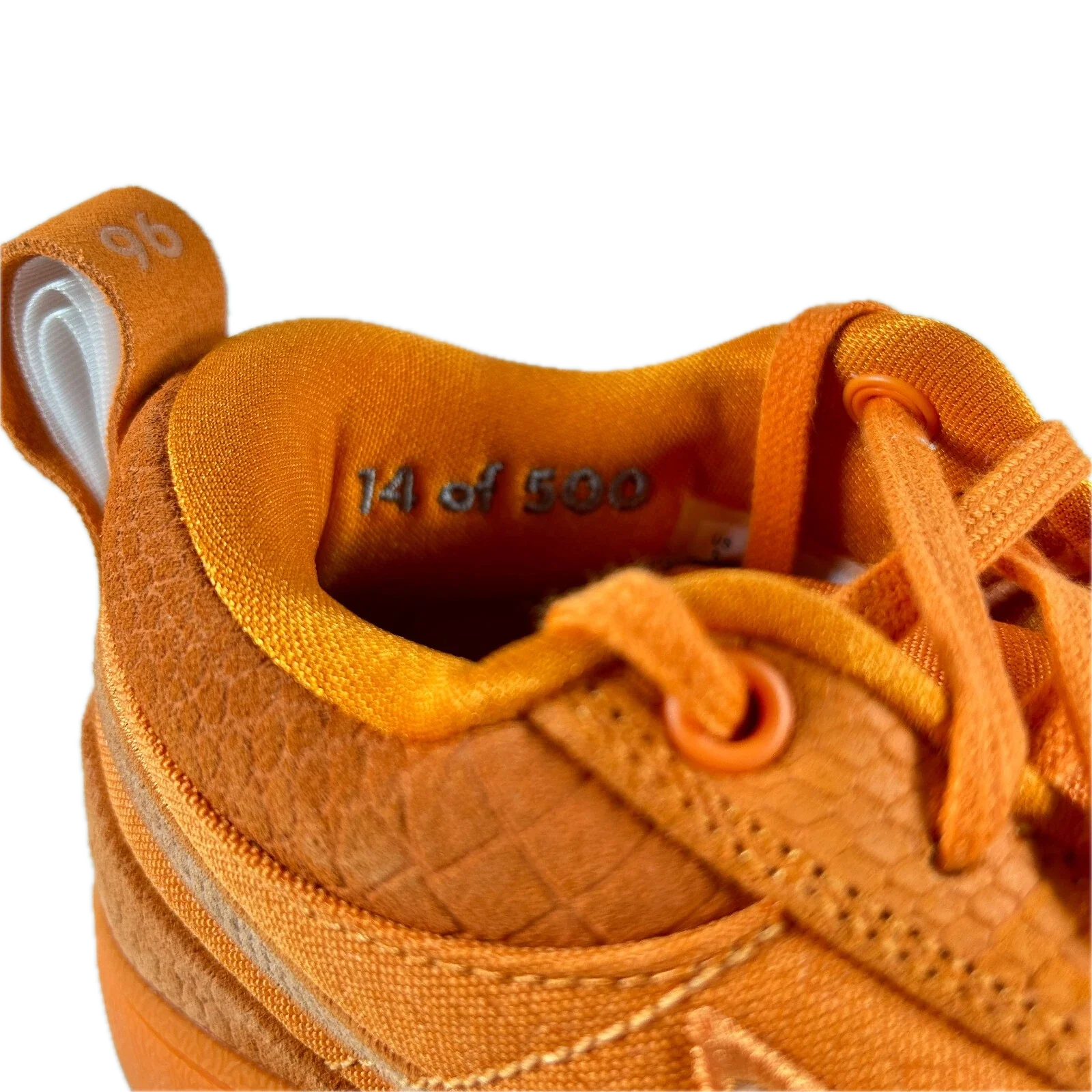 FJ4249 800 Nike Book 1 Chapter One (Numbered) [USED] - 5 M (Used) - Image 6