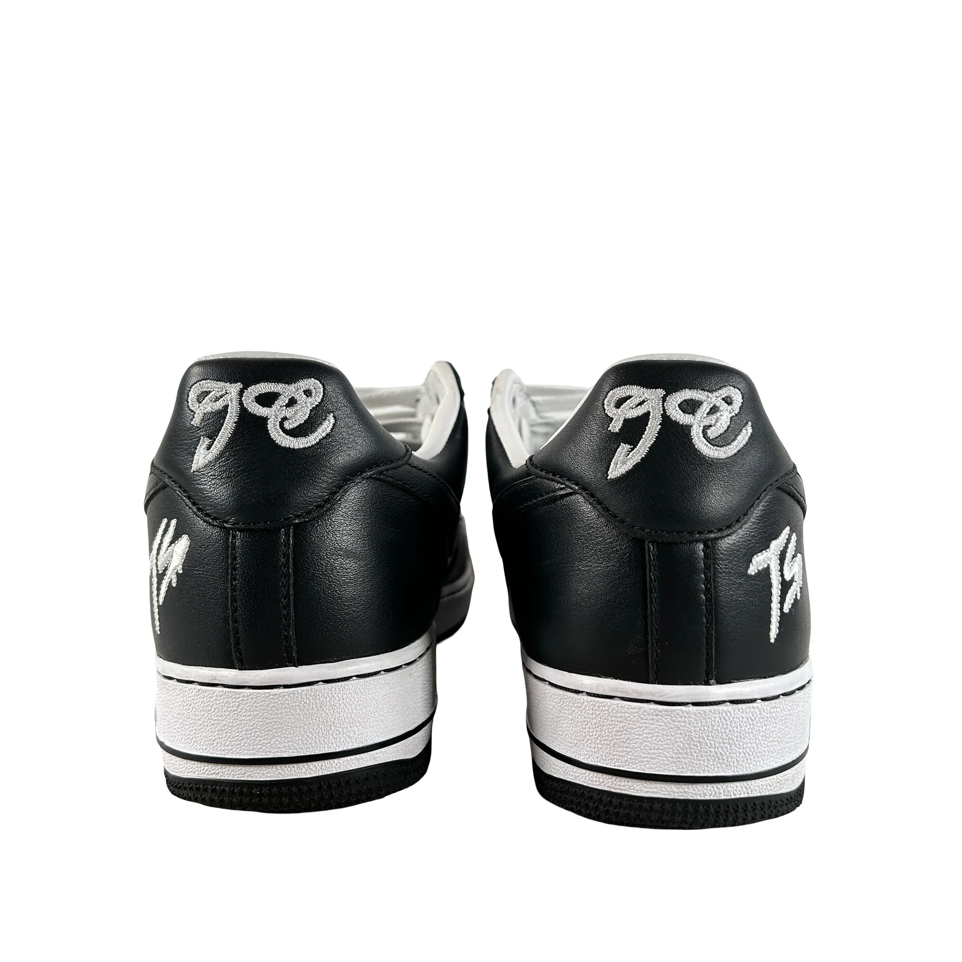 FJ5756 100 Nike Air Force 1 Low Terror Squad Blackout [USED] - 11 M (Used) (No Box) (No Insoles) - Image 3