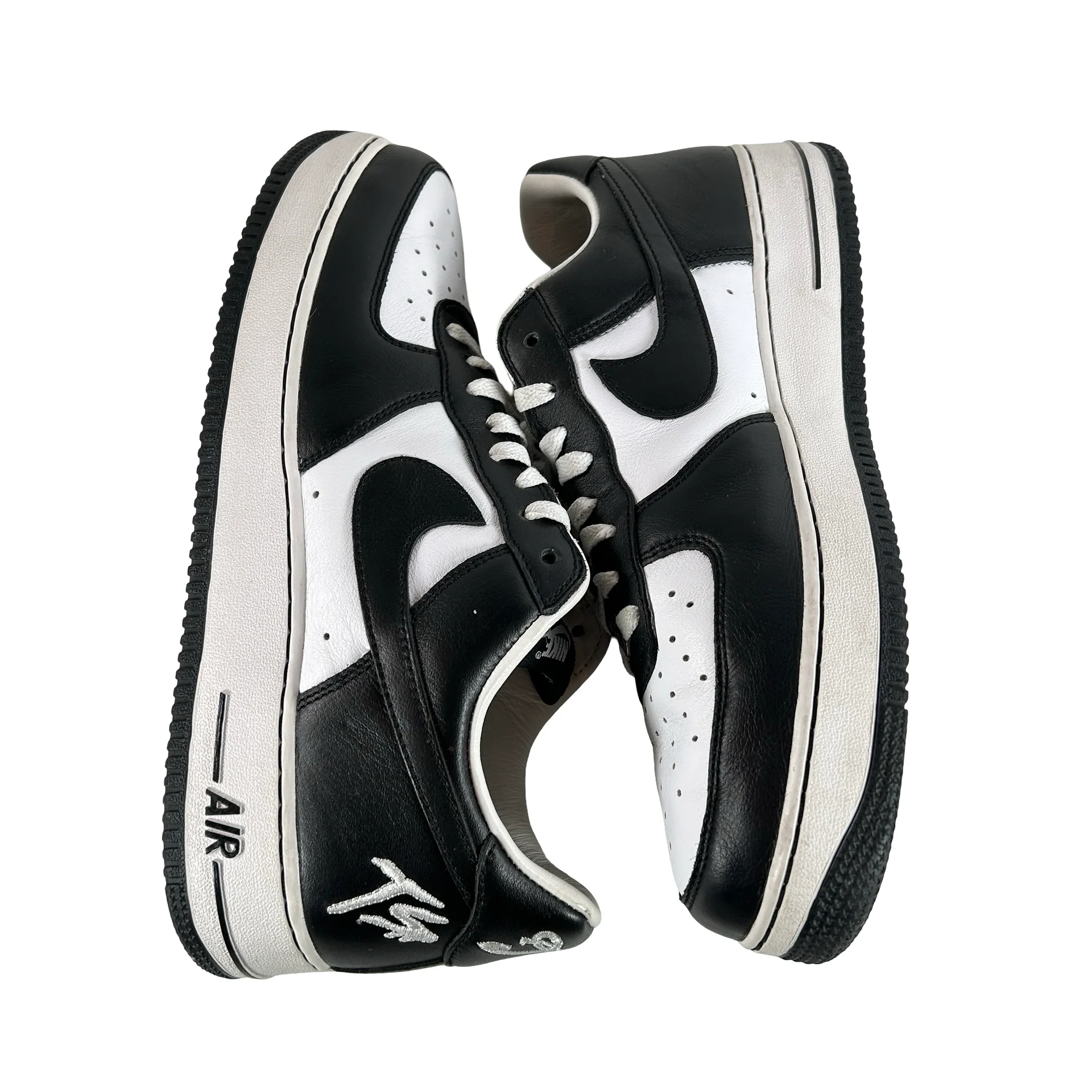 FJ5756 100 Nike Air Force 1 Low QS Terror Squad Blackout [USED] - 12 M (Used) - Image 4