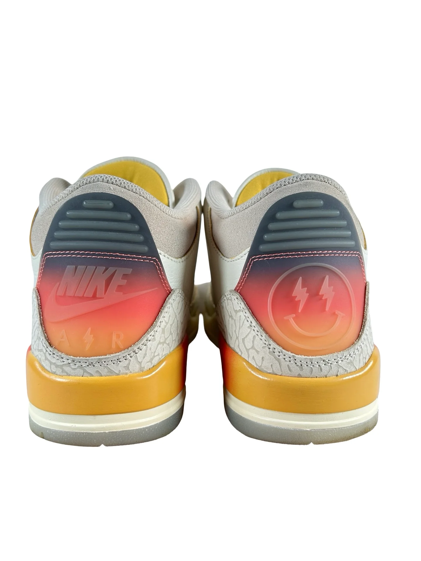 FN0344 901 Jordan 3 Retro SP J Balvin Medellin [USED] - 10 M (Used3) - Image 3