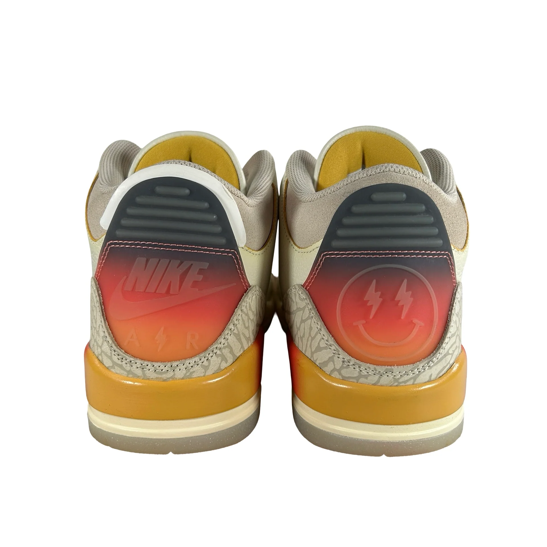 FN0344 901 Jordan 3 Retro SP J Balvin Medellin [USED] - 10 M (Used7) - Image 3