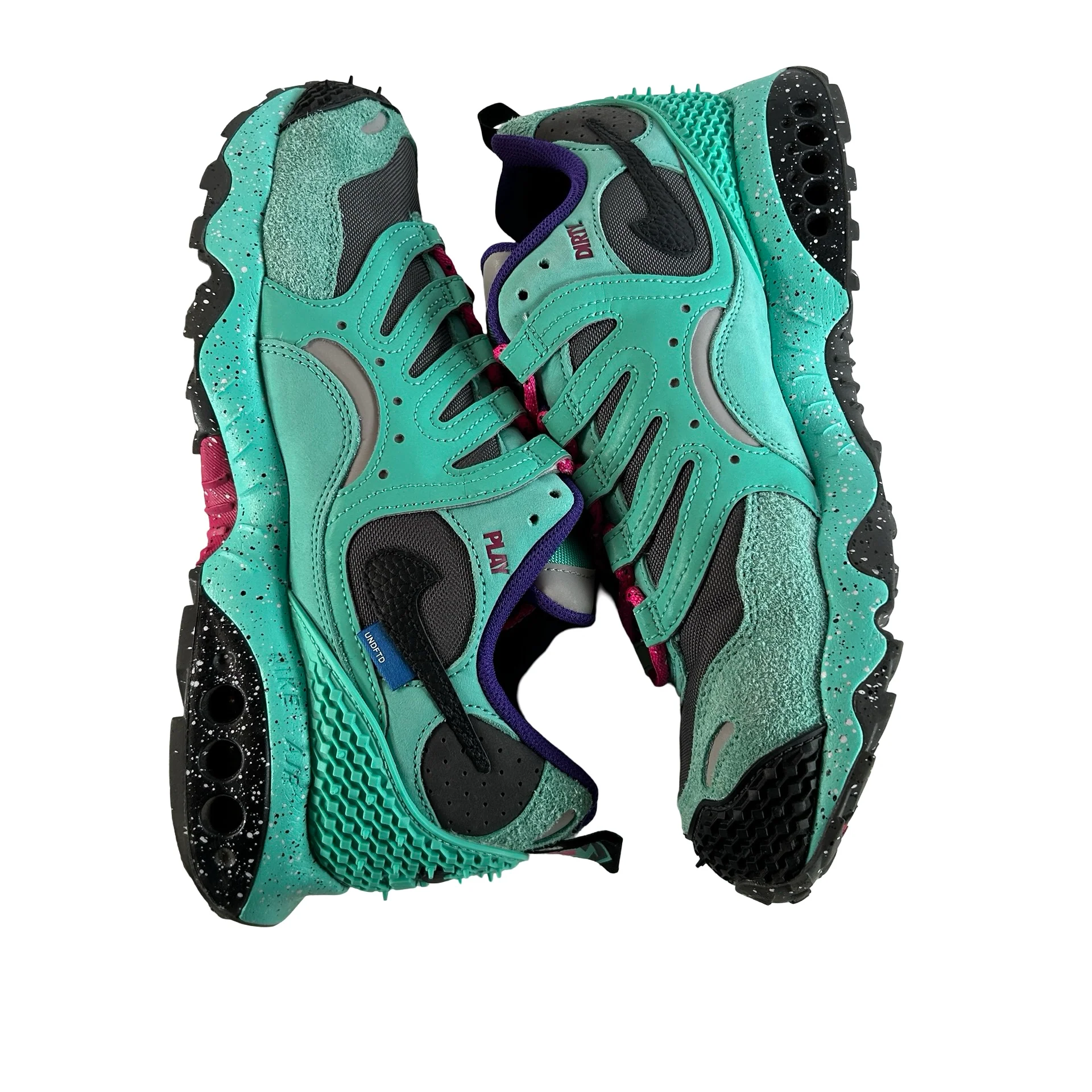 FN7546 301 Nike Air Terra Humara Undefeated Light Menta [USED] - 10.5 M (Used2) - Image 4