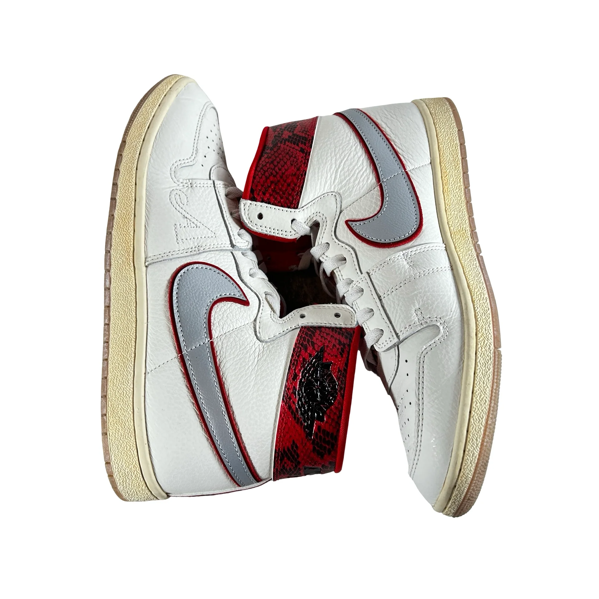 FN8675 100 Nike Jordan Air Ship PE SP Awake NY [USED] - 11 M (Used) - Image 4