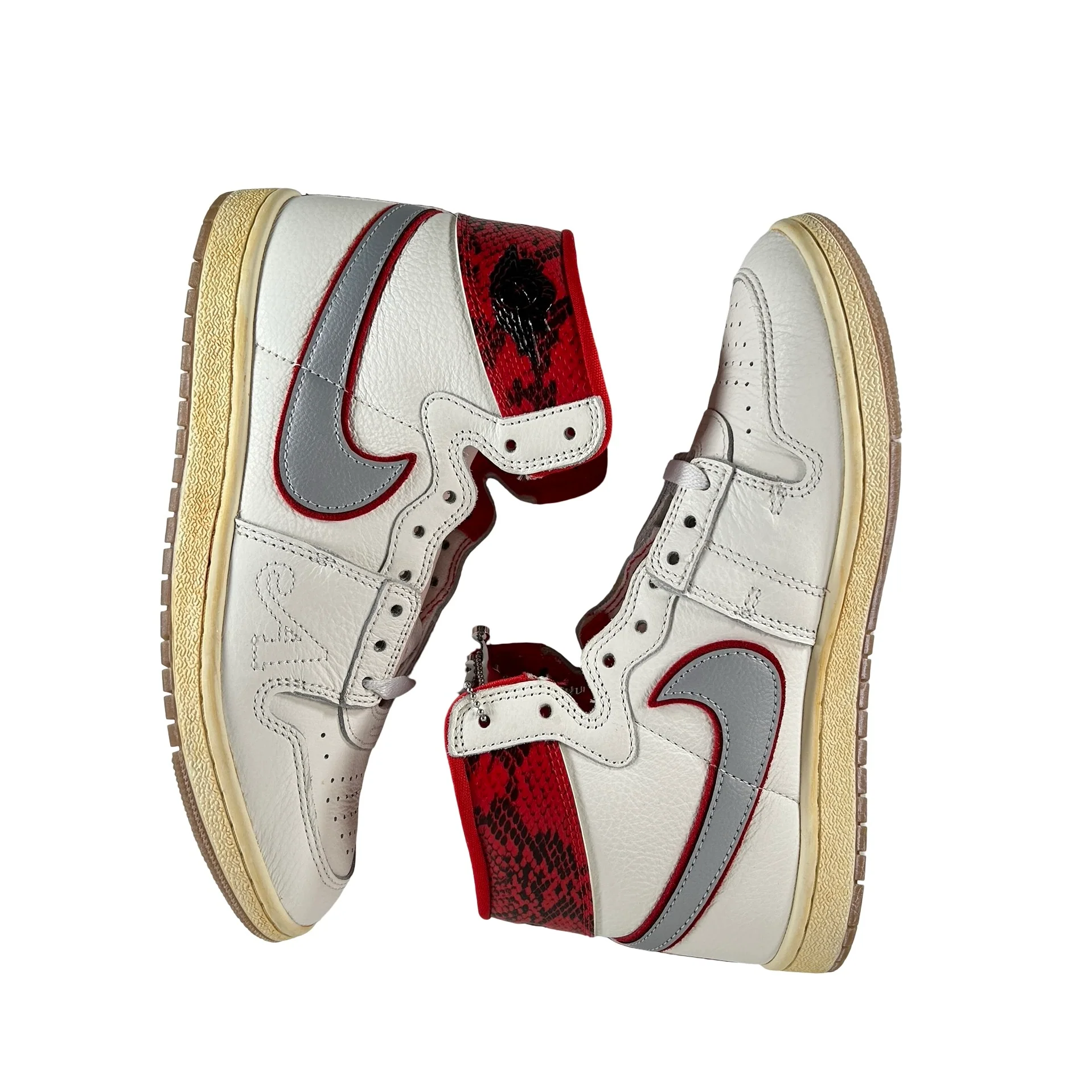 FN8675 100 Nike Jordan Air Ship PE SP Awake NY [USED] - 8.5 M (VNDS) - Image 5