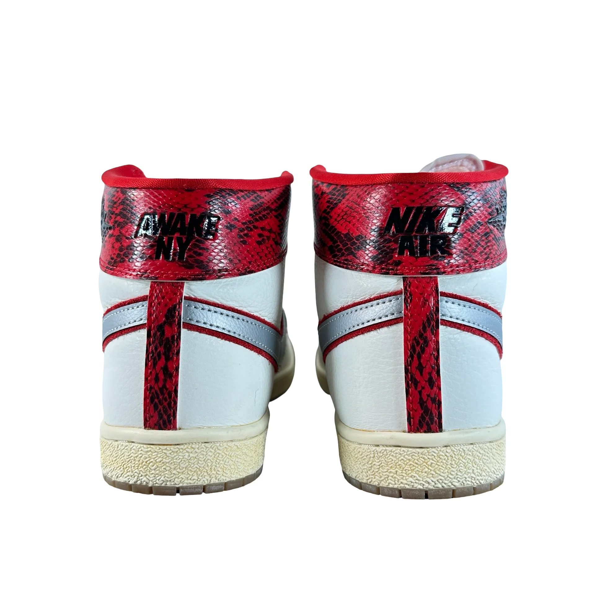 FN8675 100 Nike Jordan Air Ship PE SP Awake NY [USED] - 9 M (Used2) - Image 3