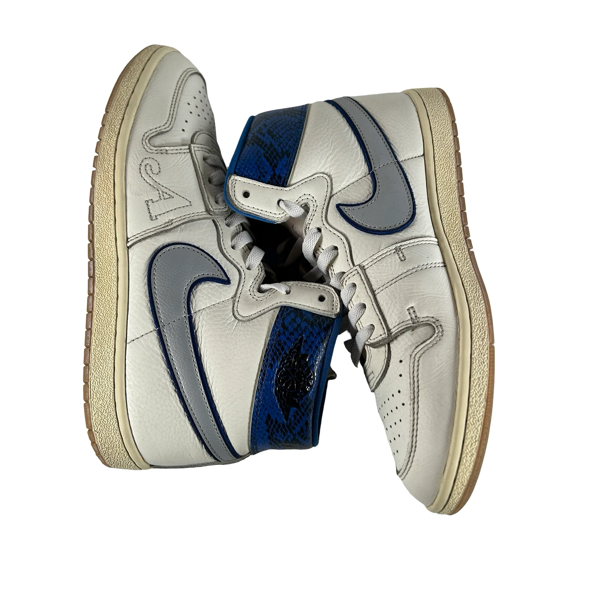 FN8675 104 Nike Jordan Air Ship PE SP Awake NY Game Royal [USED] - 10.5 M (Used) (No Box) - Image 4
