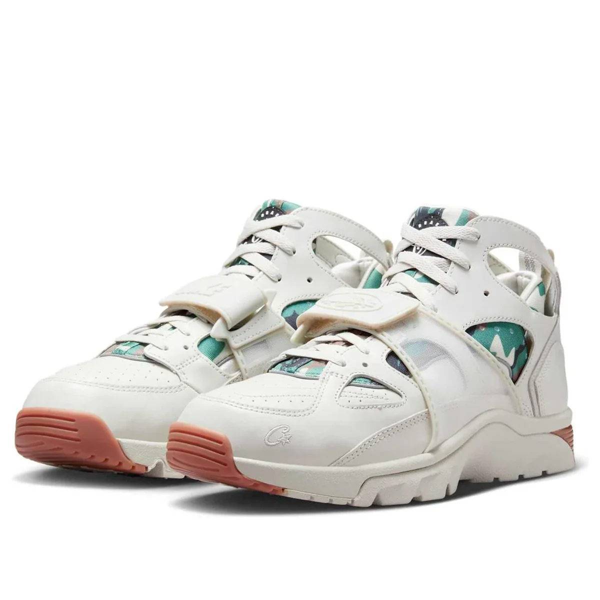 FQ8793 002 Nike Air Trainer Huarache Light Bone - Image 3