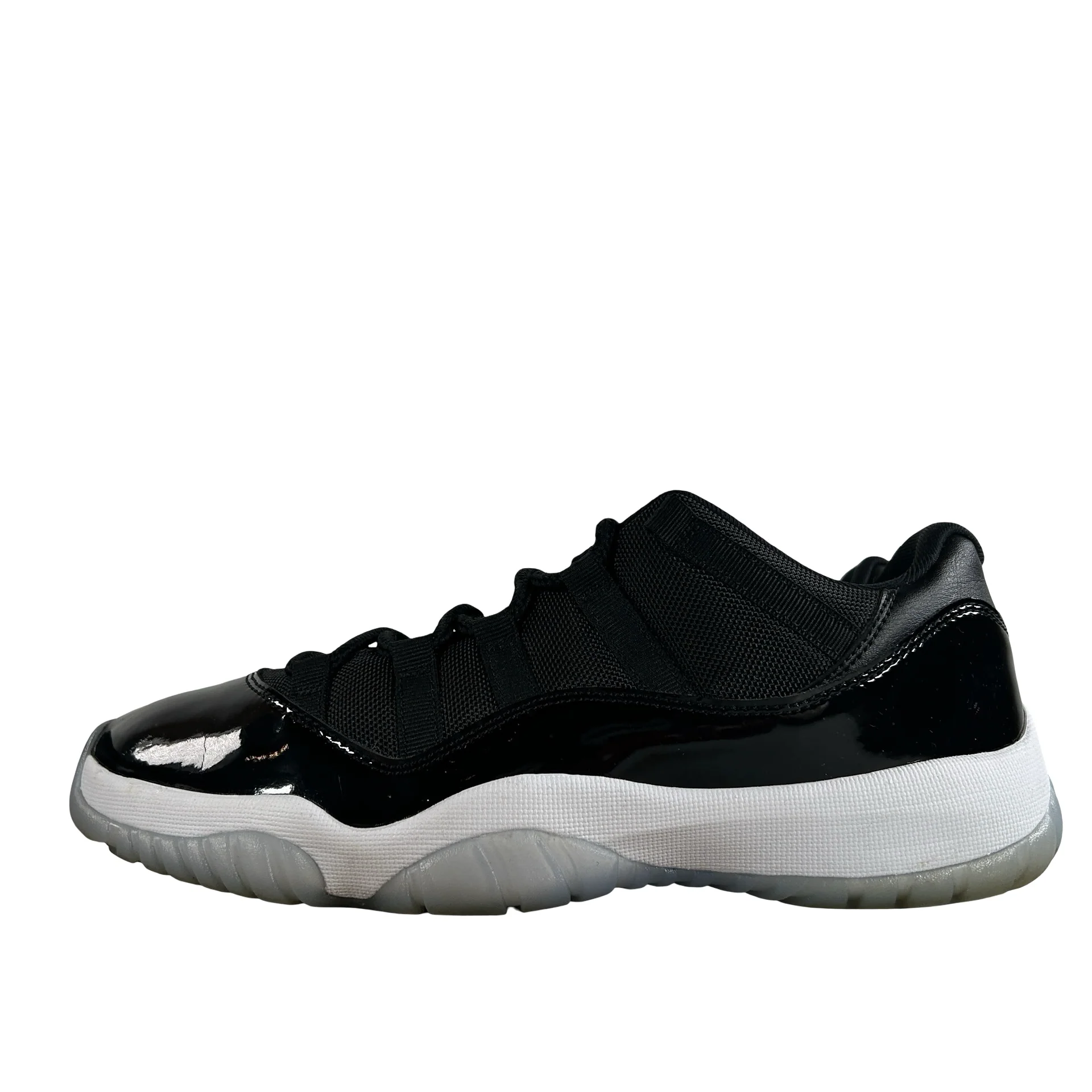 FV5104 004 Jordan 11 Retro Low Space Jam [USED] - 9.5 M (Used5)