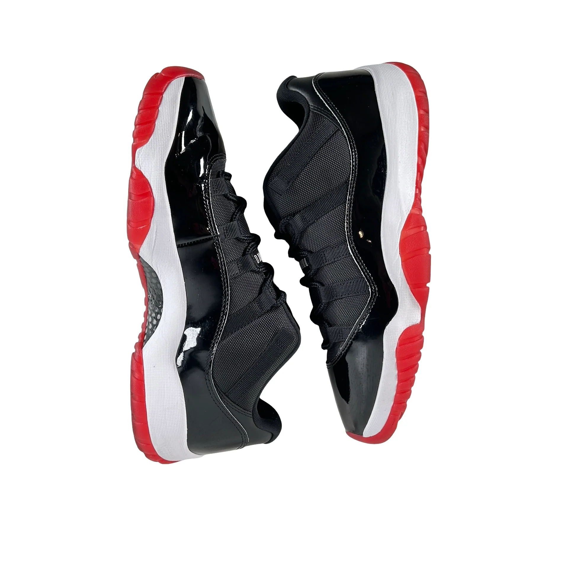 FV5104 006 Jordan 11 Retro Low Bred (2025) - 12 M (Used) - Image 4