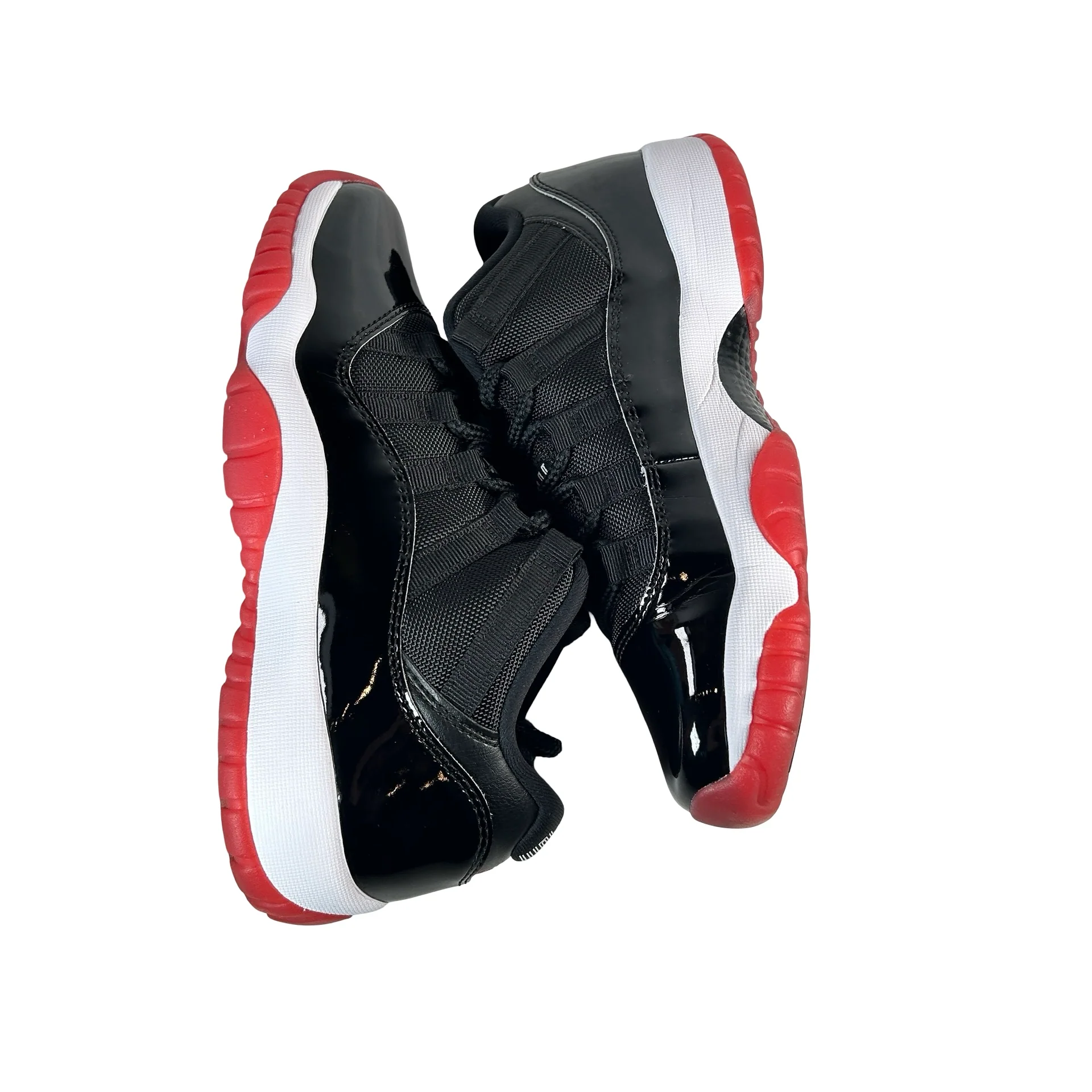 FV5121 006 Jordan 11 Retro Low Bred (GS) (2025) [USED] - 6.5 Y (Used) - Image 4
