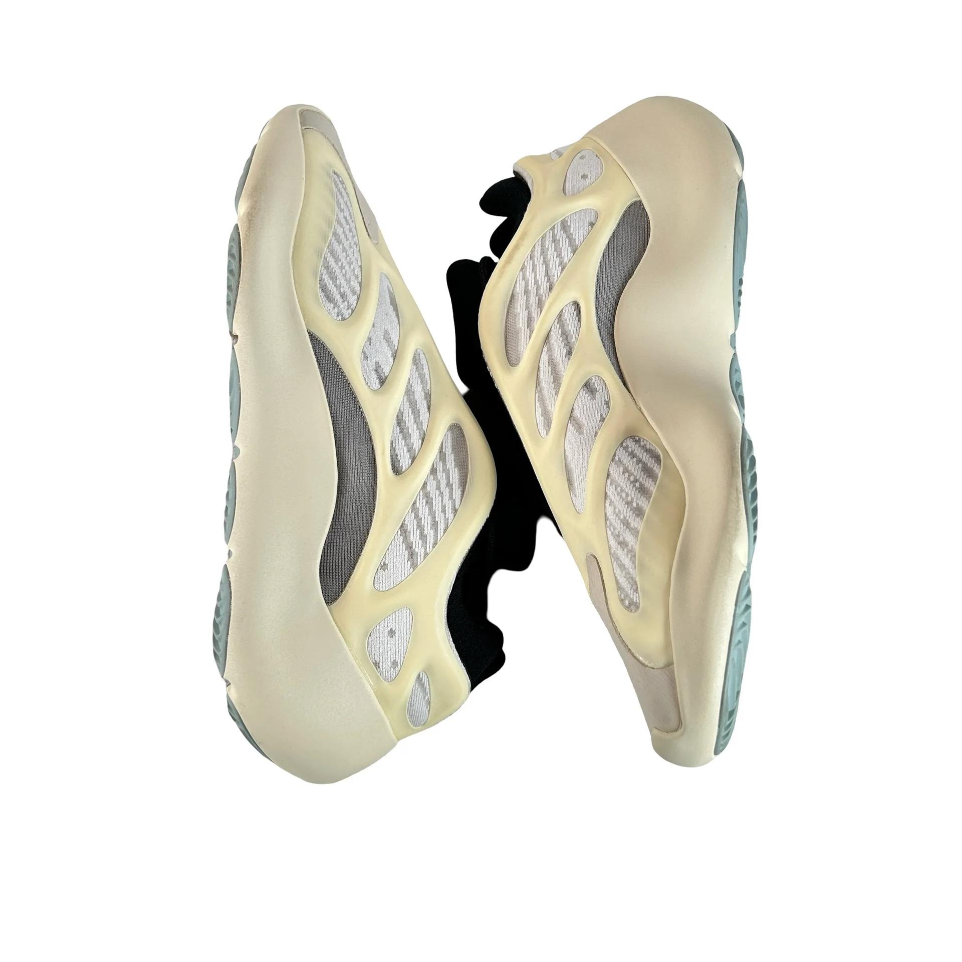 FW4980 adidas Yeezy 700 V3 Azael [USED] - 6.5 M (Used) - Image 4