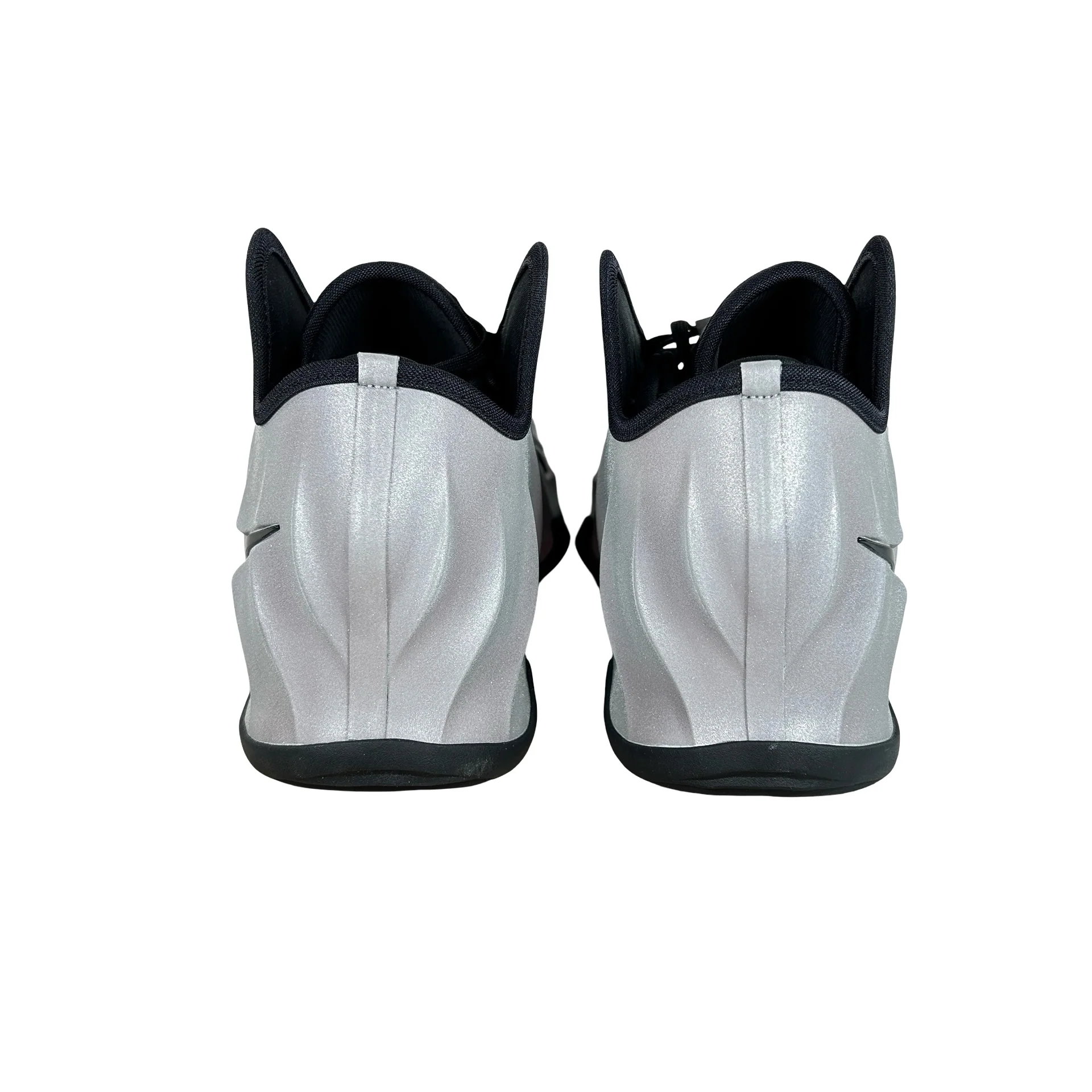 FZ5590 002 Nike GT Future Metallic Silver [Used] - 10.5 M (Used3) - Image 3