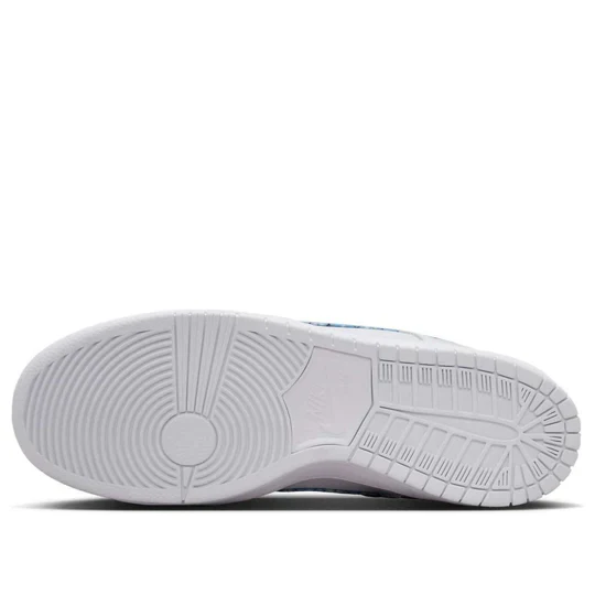 FZ8802 100 Nike SB Dunk Low Pro Nicole Hause - Image 4