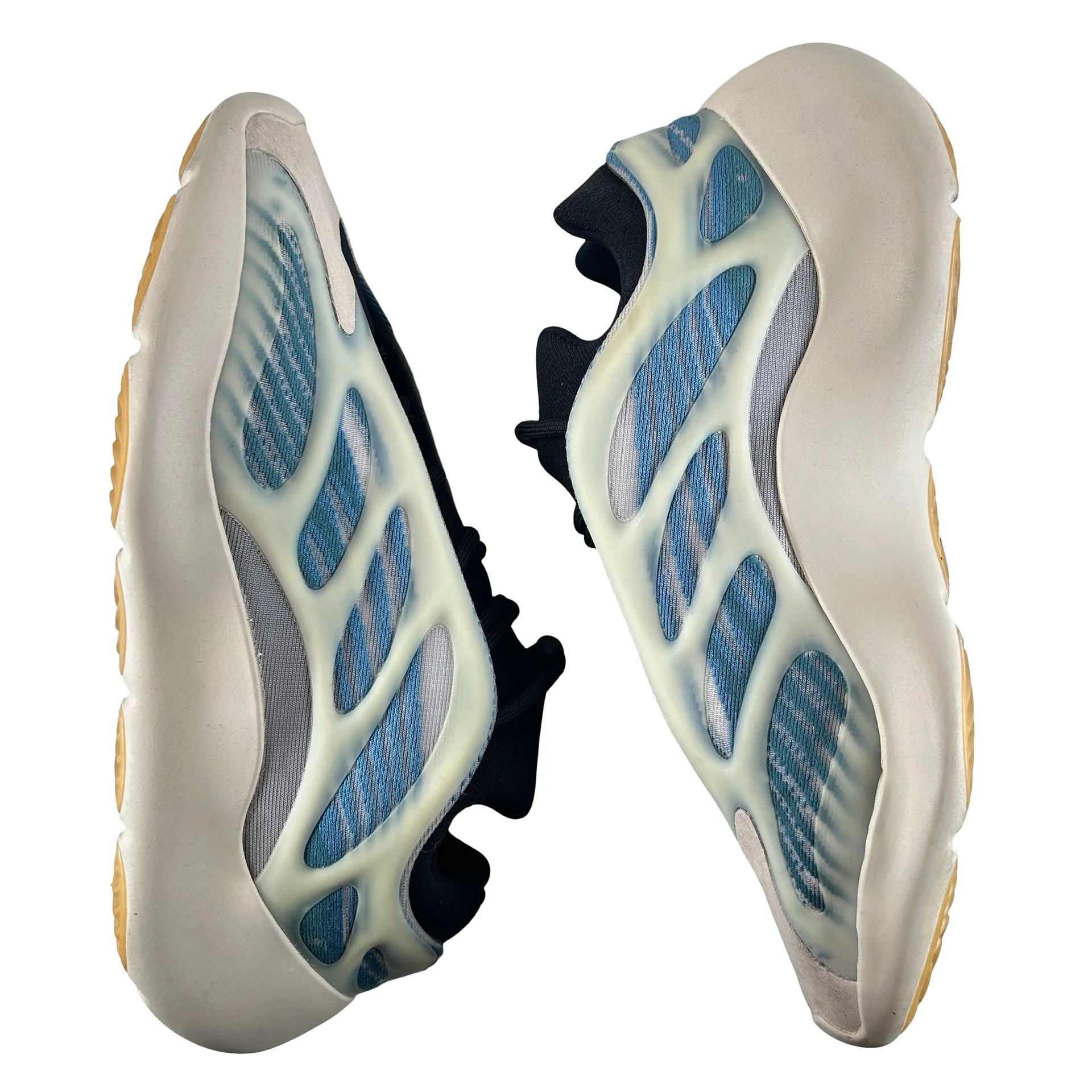 GY0260 adidas Yeezy 700 V3 Kyanite [USED] - 10.5 M (Used) - Image 5