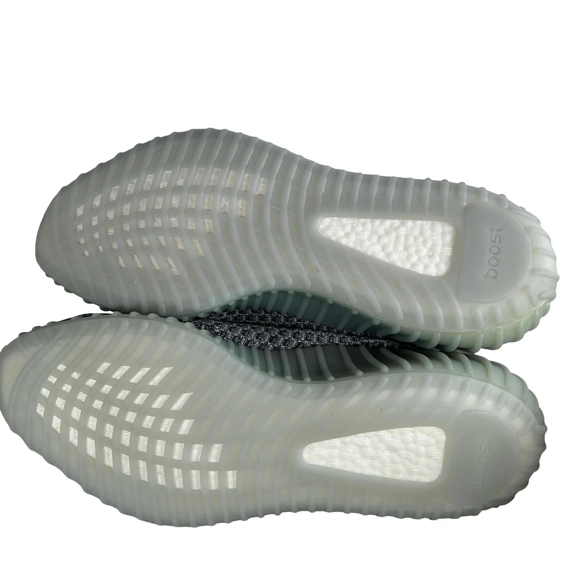 GY7657 adidas Yeezy Boost 350 V2 Ash Blue - 10.5 M (Dye Bleeding) - Image 6