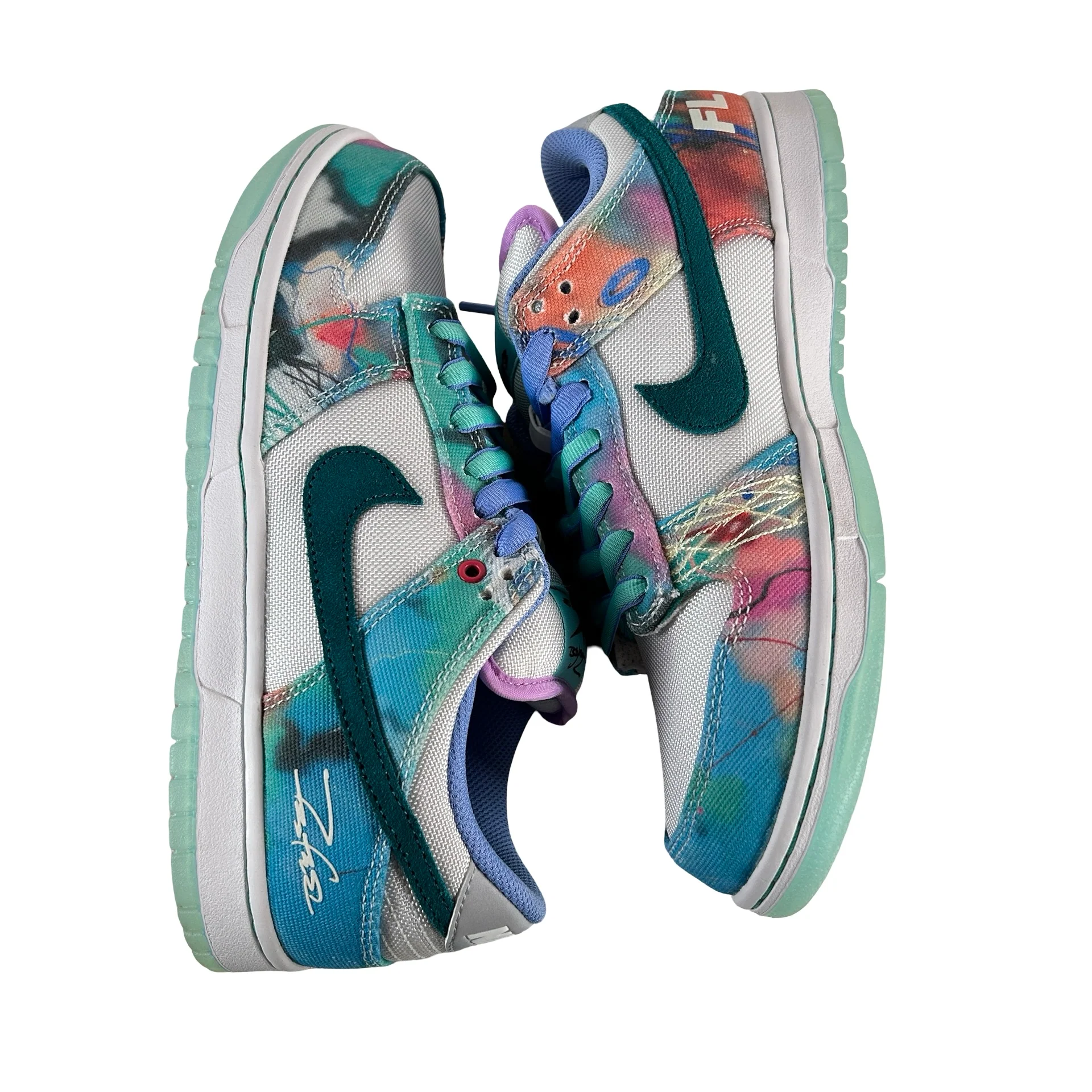 HF6061 400 Nike SB Dunk Low Futura Laboratories Bleached Aqua [USED] - 7.5 M (Used) - Image 4