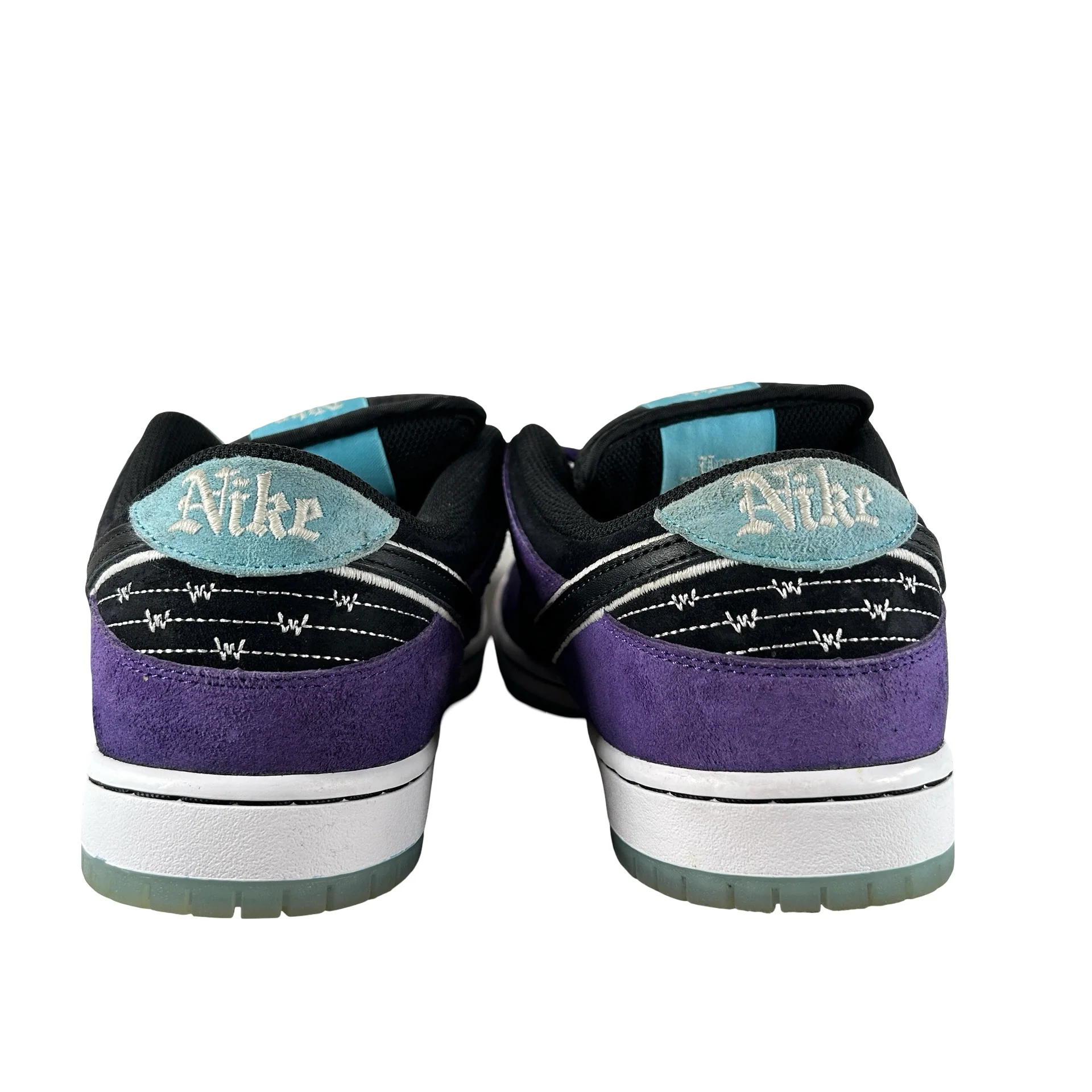 HJ0513 500 Nike SB Dunk Low Hayley Wilson [USED] - 11 M (Used) - Image 3