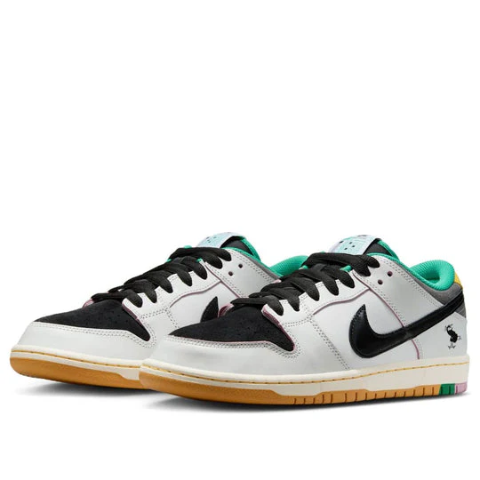 HJ4132 100 Nike SB Dunk Low CSEF [CONDITIONAL] [NO BOX] - Image 2