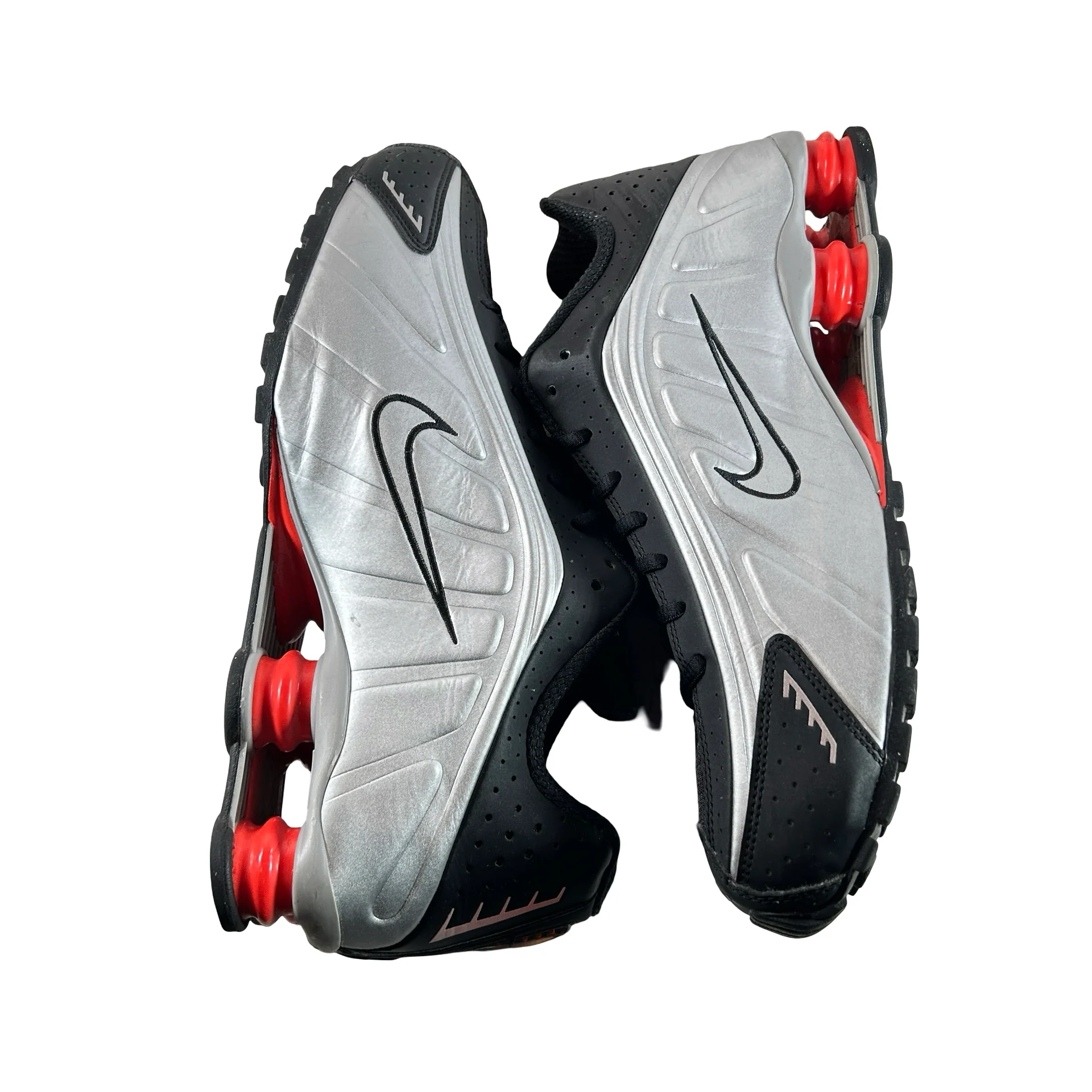 HQ1988 002 Nike Shox R4 Black Metallic Silver (2025) [USED] - 11 M (Used4) - Image 5