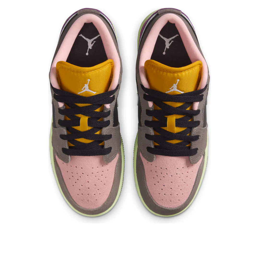 HQ2021 005 Air Jordan 1 Low SE Tokyo Bio Hack (GS) - Image 3