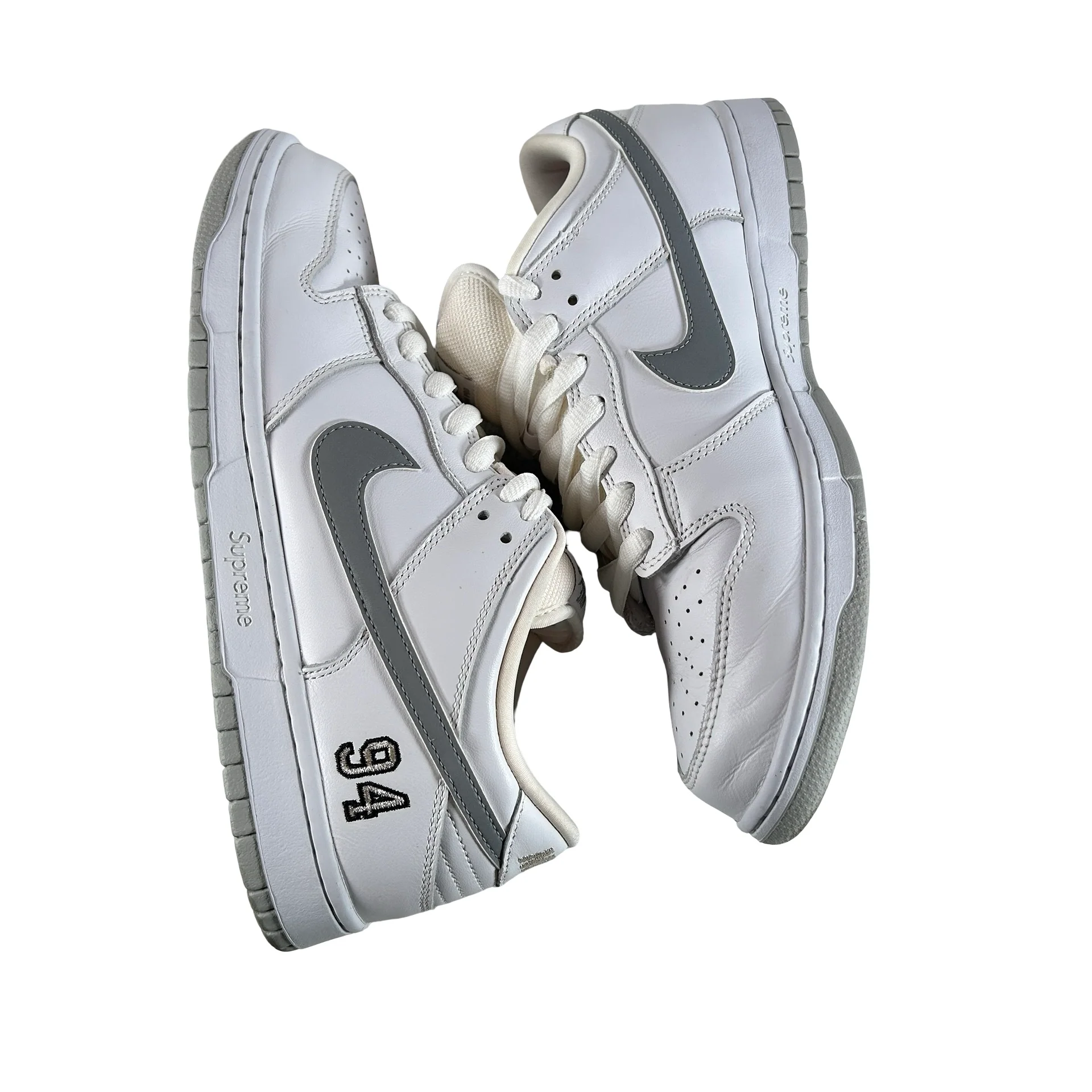 HQ8487 100 Nike SB Dunk Low Supreme 94 White Metallic Silver [USED] - 10.5 M (Used) - Image 4