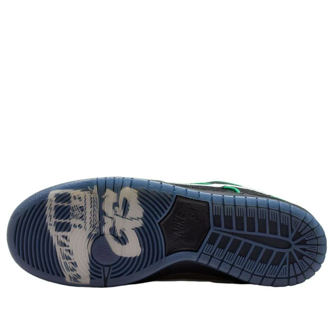 HV1664 001 Nike SB Dunk Low Bronx Girls Skate - Image 5