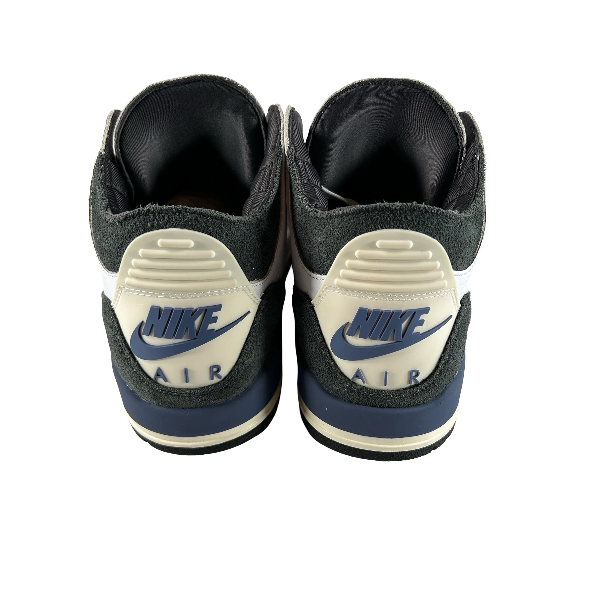 HV8571 100 Jordan 3 Retro OG SP A Ma Maniére Diffused Blue [USED] - 11 M (Used) - Image 3