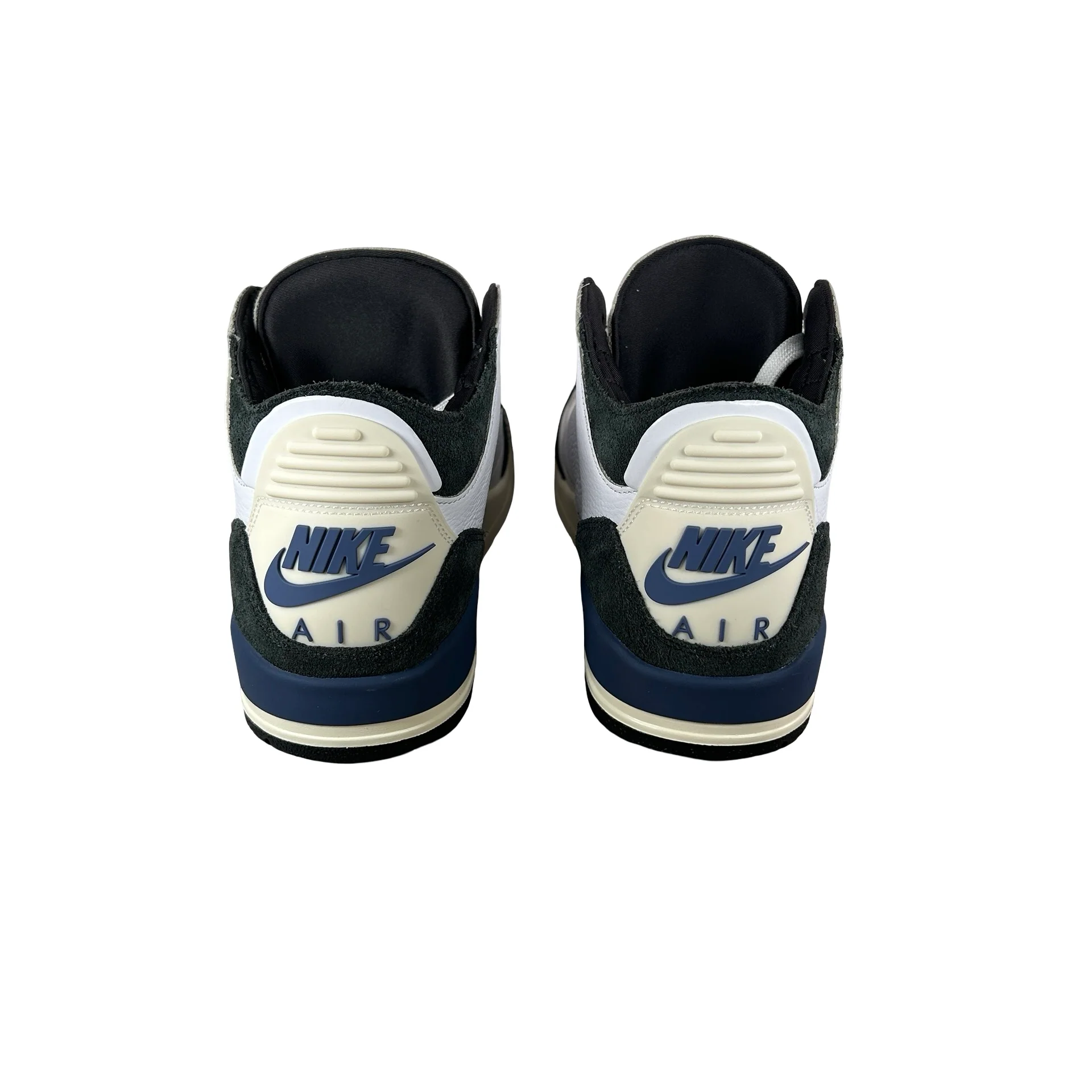 HV8571 100 Jordan 3 Retro OG SP A Ma Maniére Diffused Blue [USED] - 9.5 M (Used) - Image 3