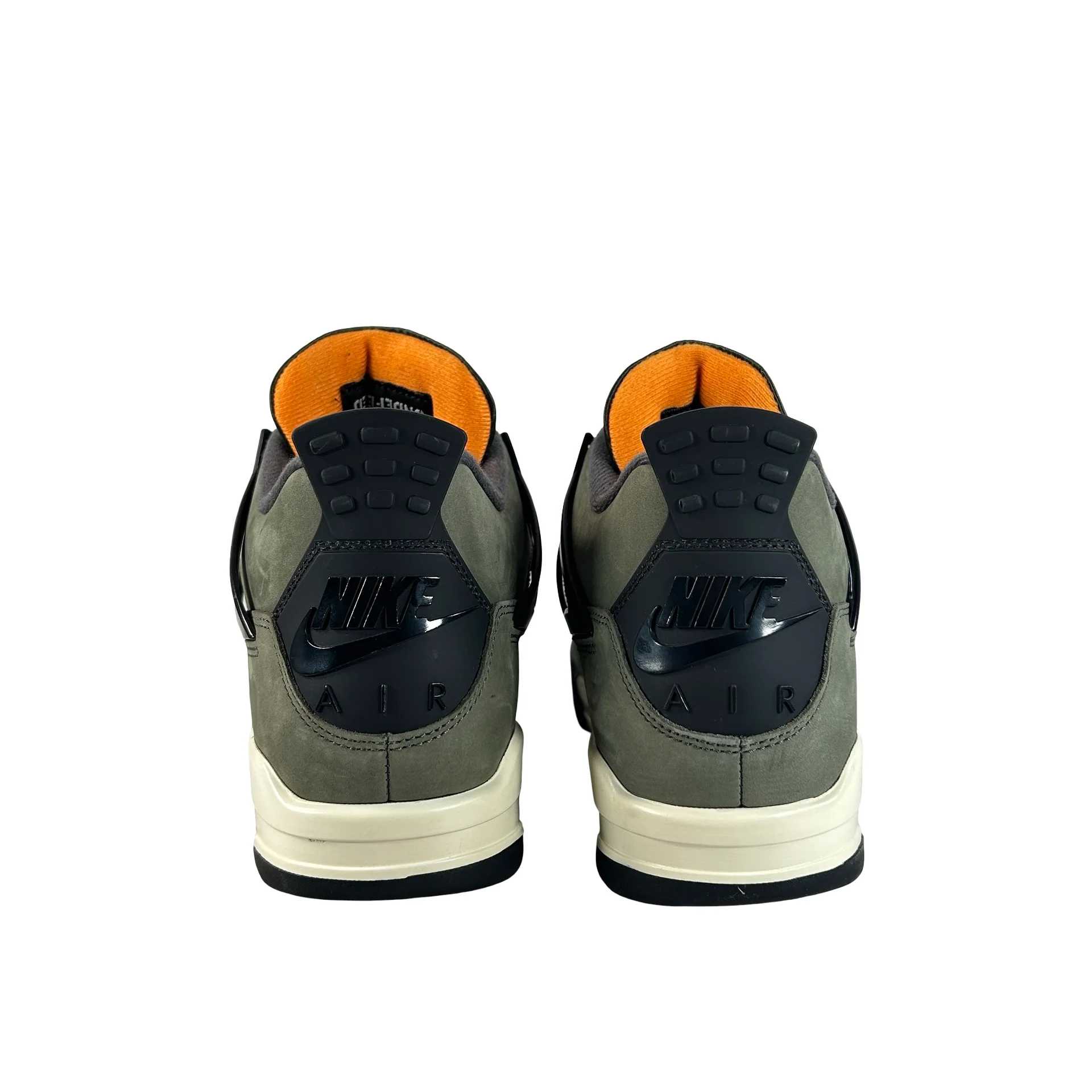IB1519 200 Jordan 4 Retro OG SP Undefeated (2025) [USED] - 10.5 M (Used3) - Image 3