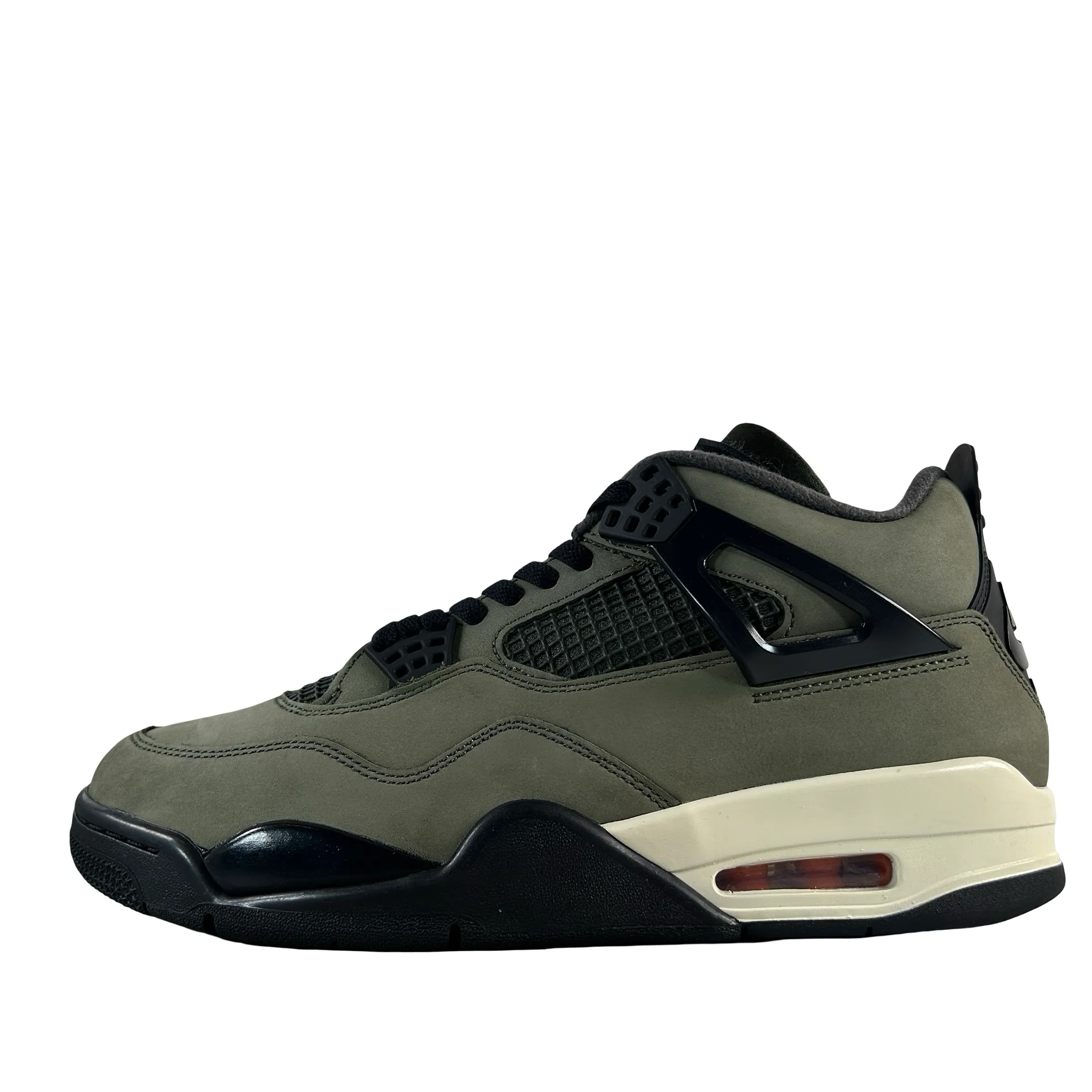 IB1519 200 Jordan 4 Retro OG SP Undefeated (2025) [USED] - 10.5 M (VNDS)