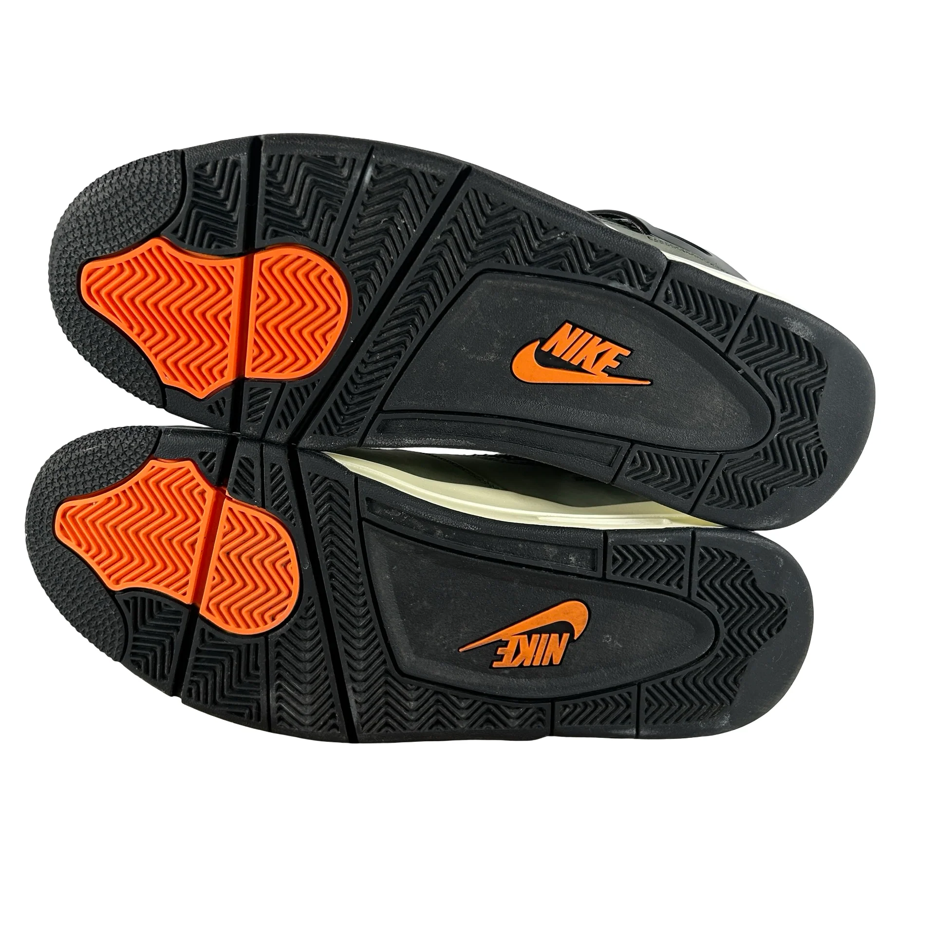 IB1519 200 Jordan 4 Retro OG SP Undefeated (2025) [USED] - 12 M (Used2) - Image 6