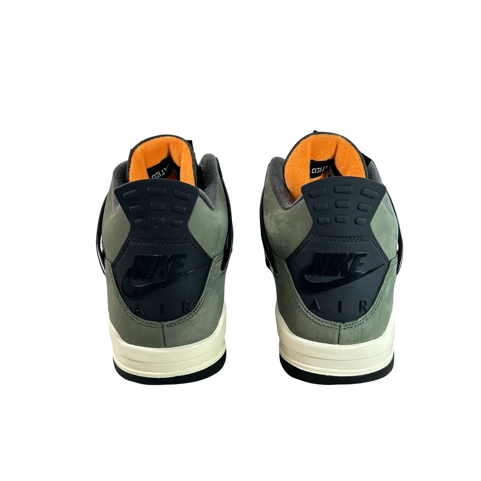IB1519 200 Jordan 4 Retro OG SP Undefeated (2025) [USED] - 12 M (Used4) - Image 3