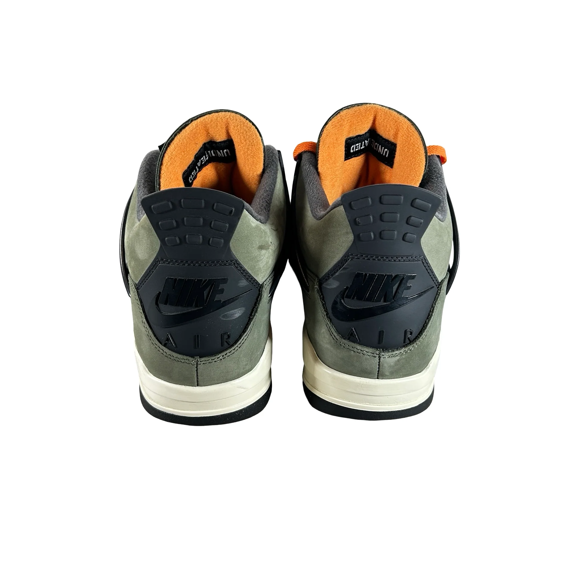 IB1519 200 Jordan 4 Retro OG SP Undefeated (2025) [USED] - 12 M (Used5) - Image 3