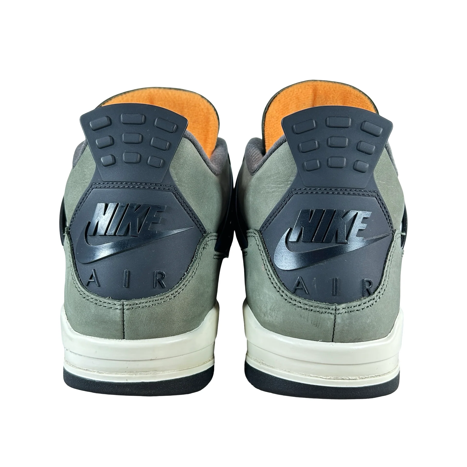 IB1519 200 Jordan 4 Retro OG SP Undefeated (2025) [USED] - 13 M (Used5) - Image 3