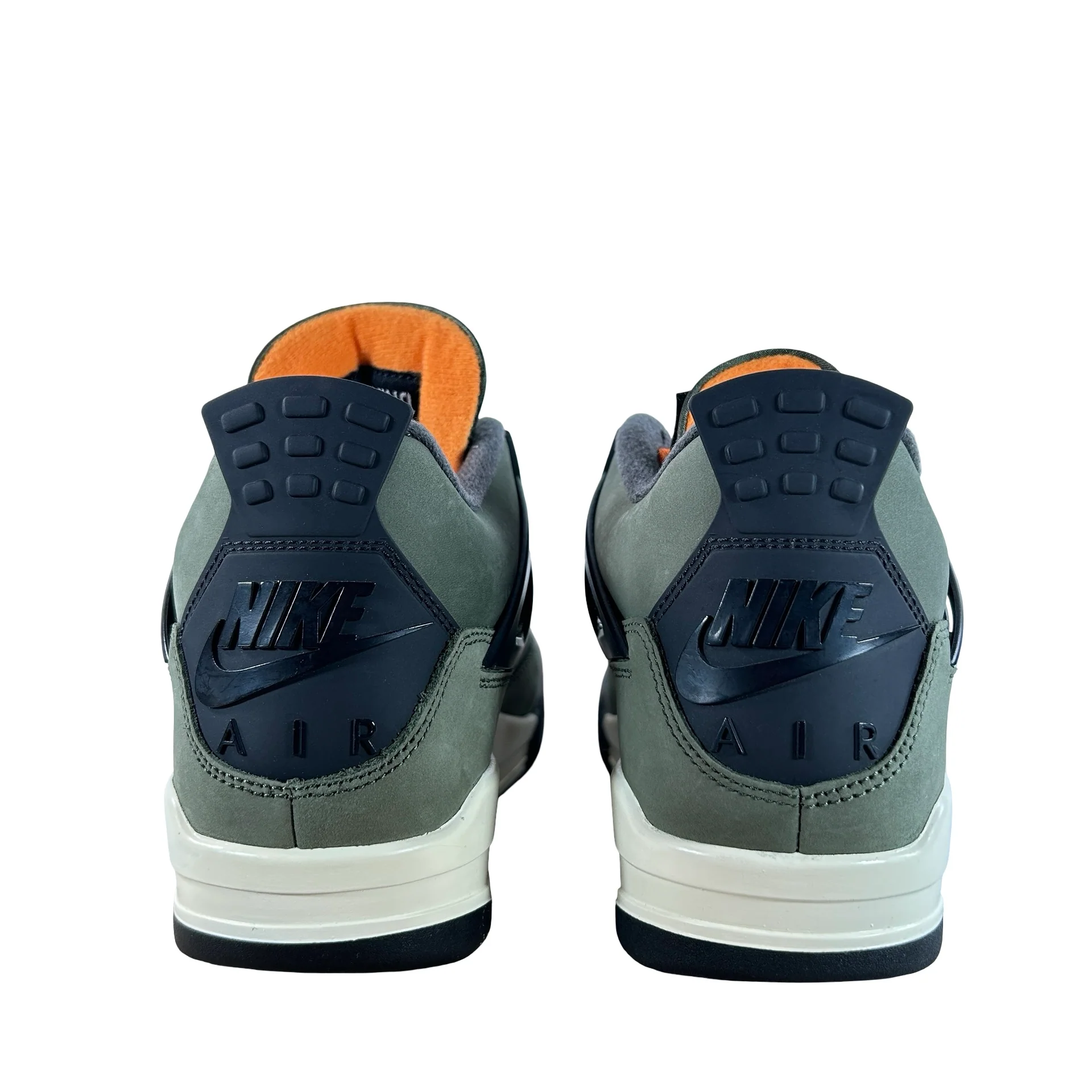 IB1519 200 Jordan 4 Retro OG SP Undefeated (2025) [USED] - 9 M (Used11) - Image 3