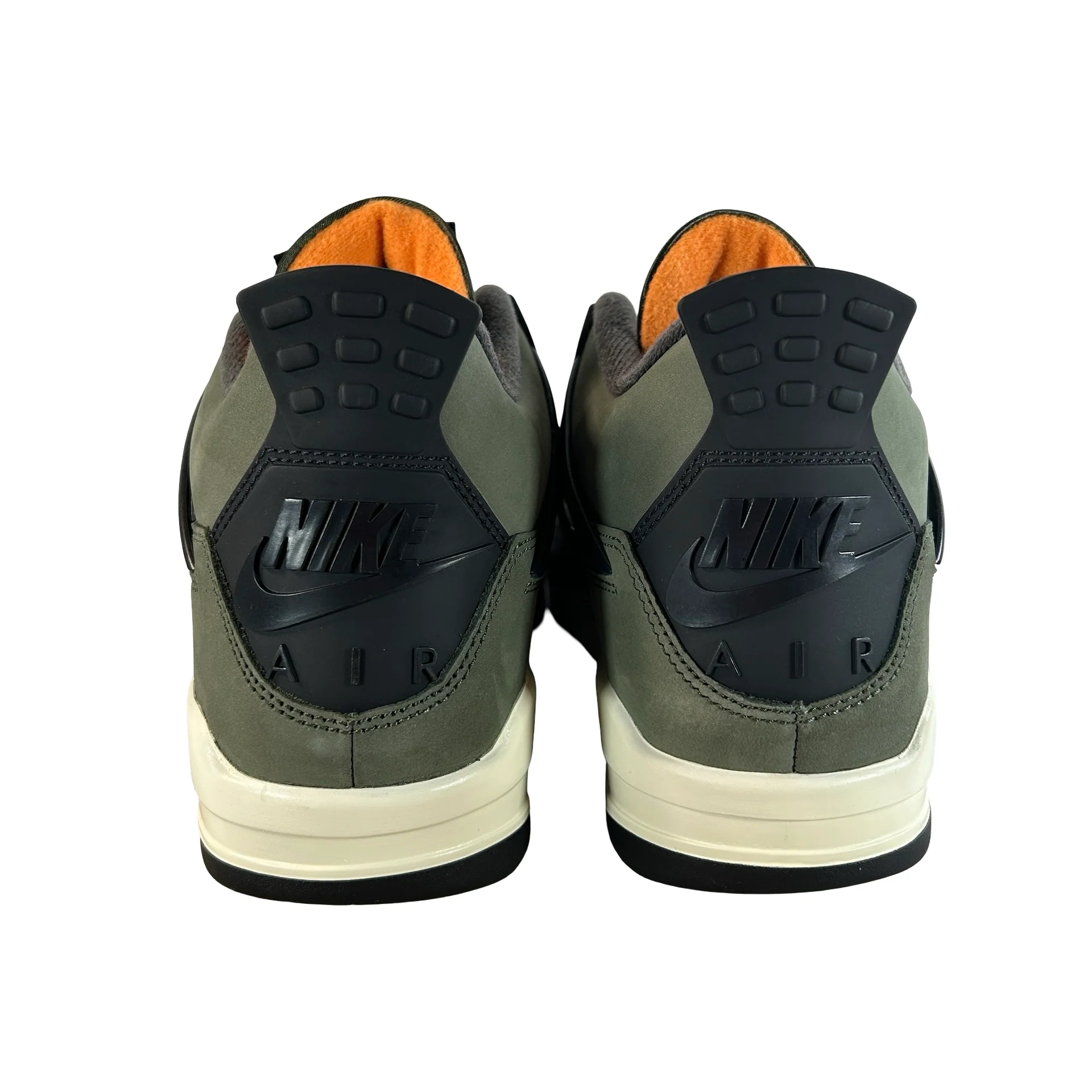 IB1519 200 Jordan 4 Retro OG SP Undefeated (2025) [USED] - 9 M (Used9) - Image 3