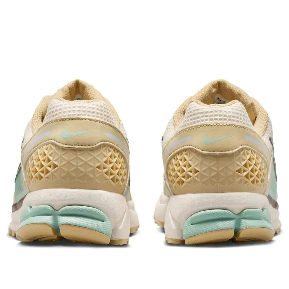 IB2987 700 Nike Zoom Vomero 5 Team Gold Seafoam - Image 4