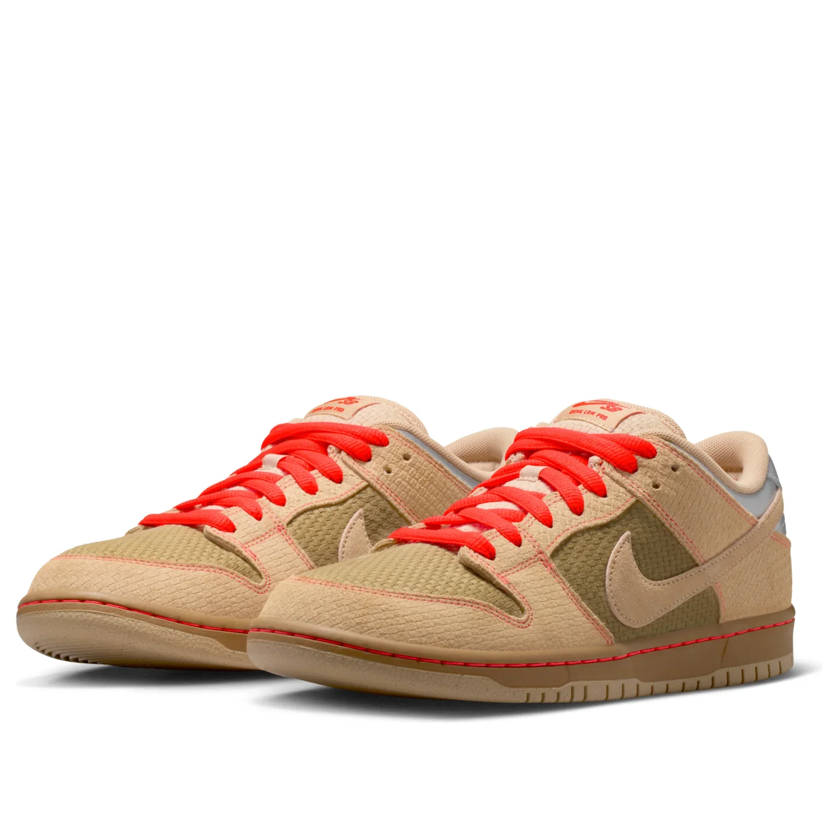 IB6206 701 Nike SB Dunk Low Pro Songkran - Image 3
